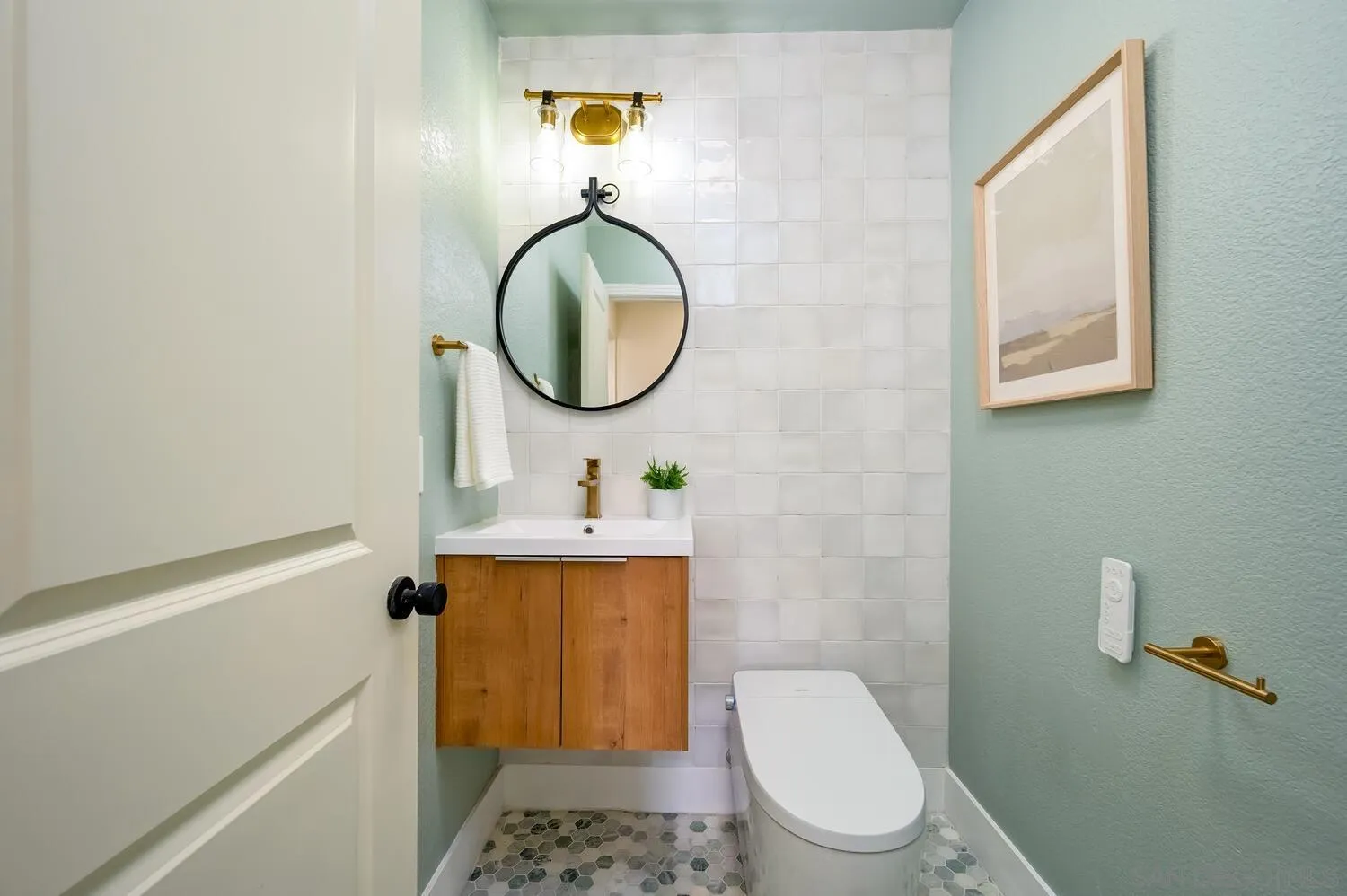 https://cdn.realtyfeed.com/cdn/127/250036344/e4a069585888074a1e8a17addee301f1.webp