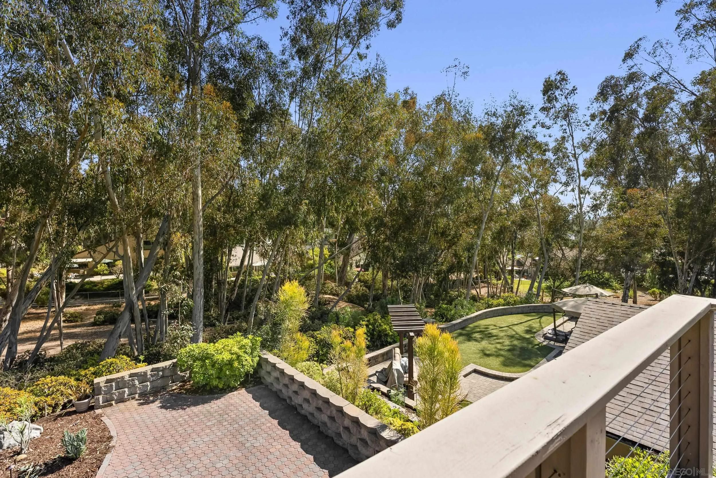 https://cdn.realtyfeed.com/cdn/127/250036345/0ed765cfb0c24077246ed02f60640c49.webp