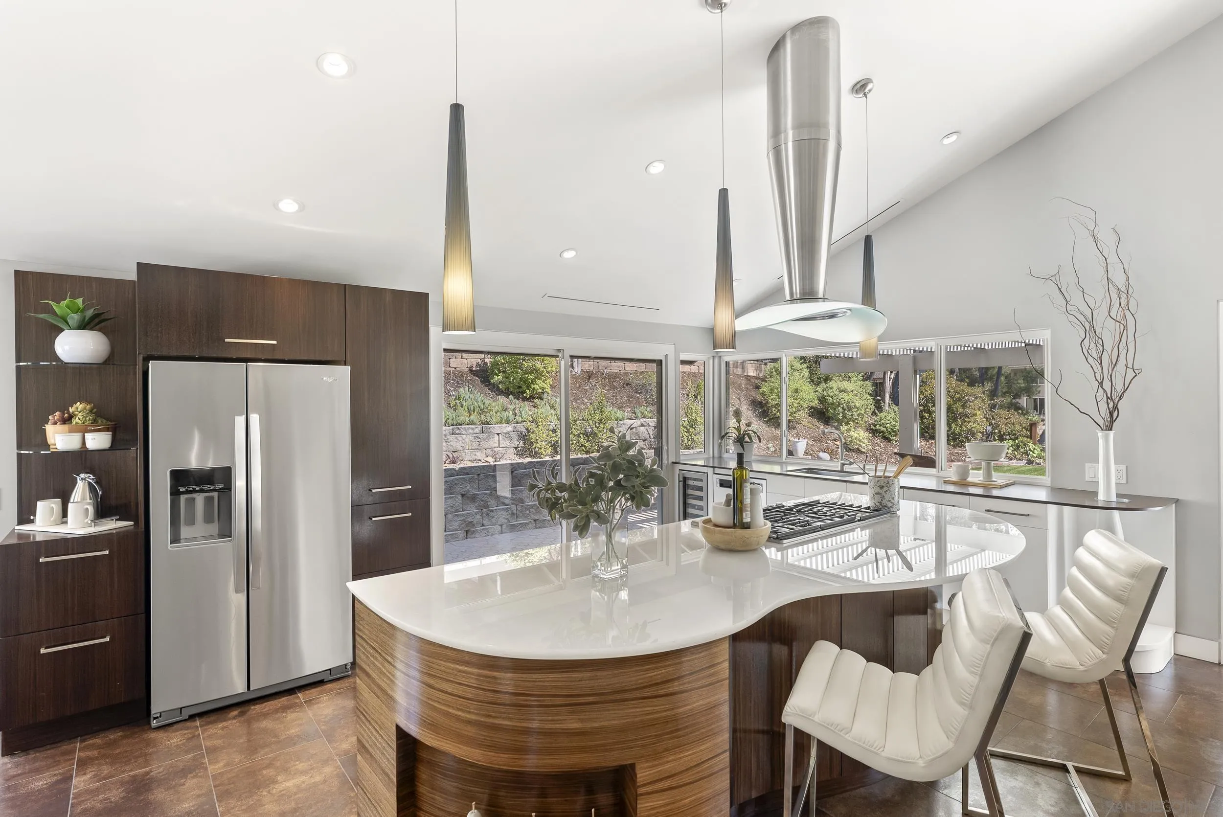 https://cdn.realtyfeed.com/cdn/127/250036345/7f469f6b1b2c0d5d6352bc4036156b27.webp