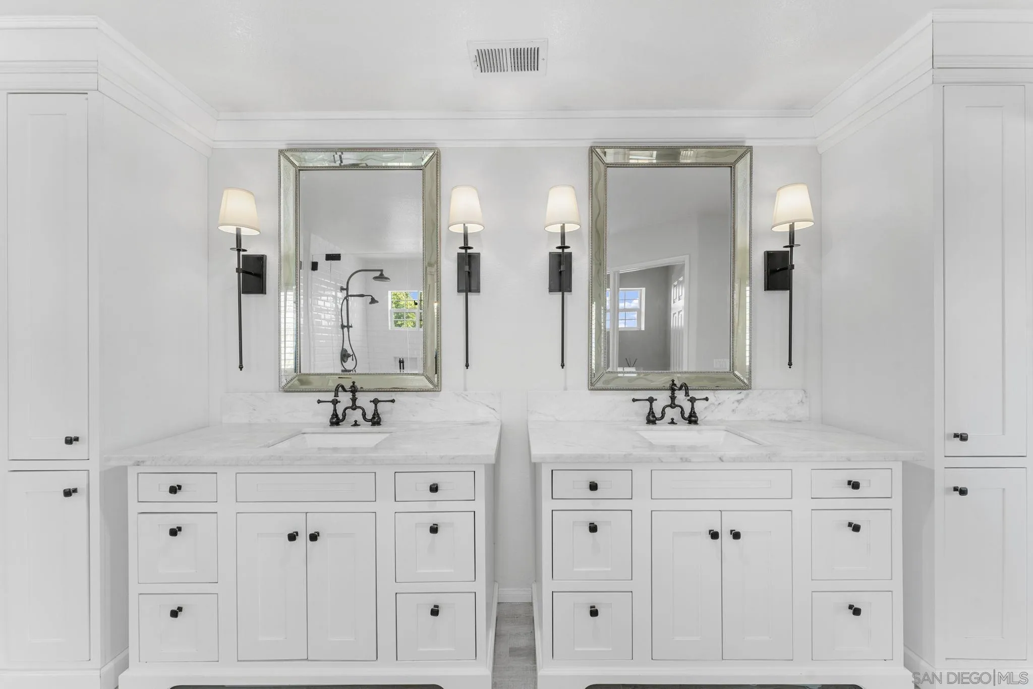 https://cdn.realtyfeed.com/cdn/127/250036346/70b5039181fd3ecb6987828a322c945a.webp