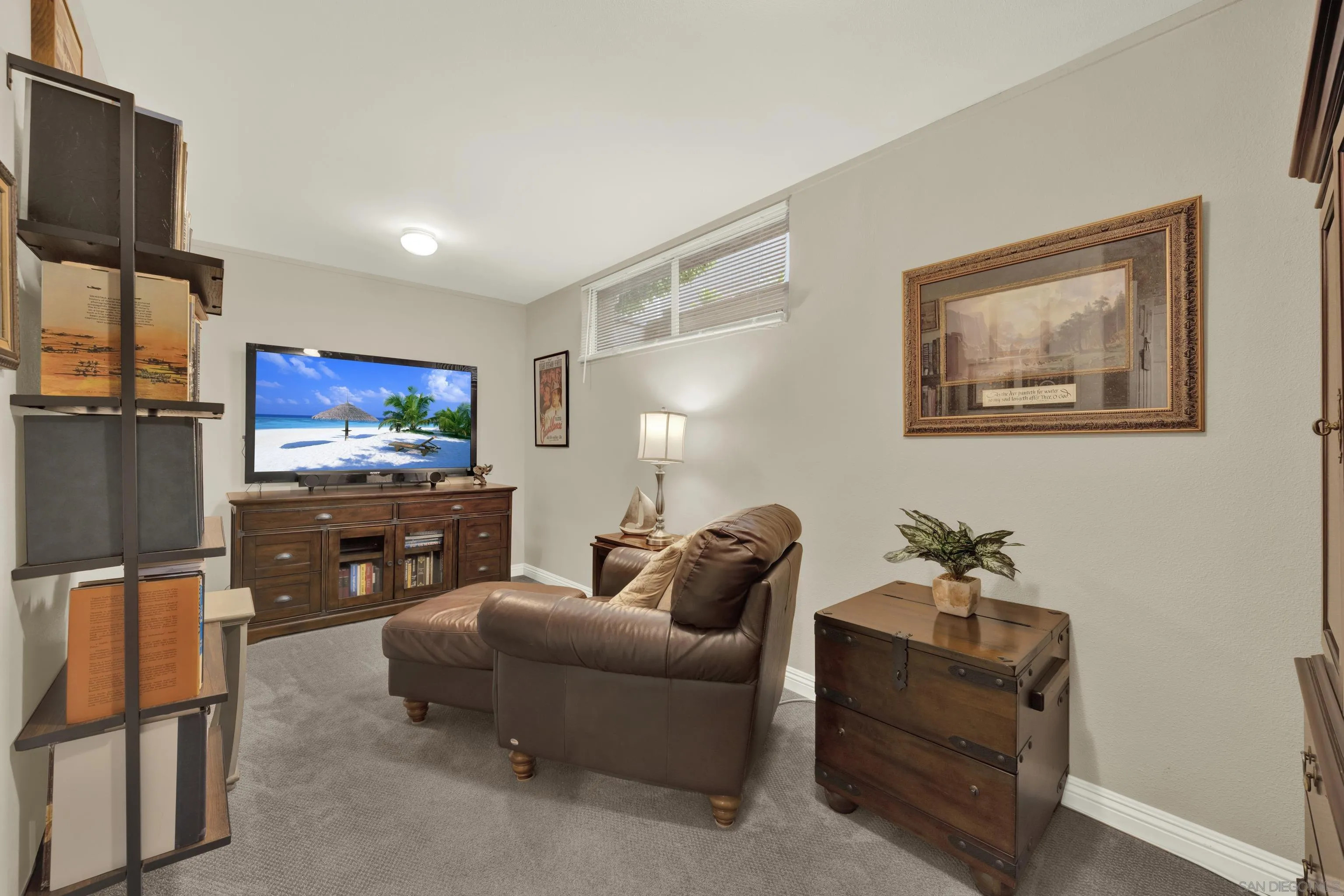https://cdn.realtyfeed.com/cdn/127/250036347/1425cc9ab01622028110f05f6505985c.webp