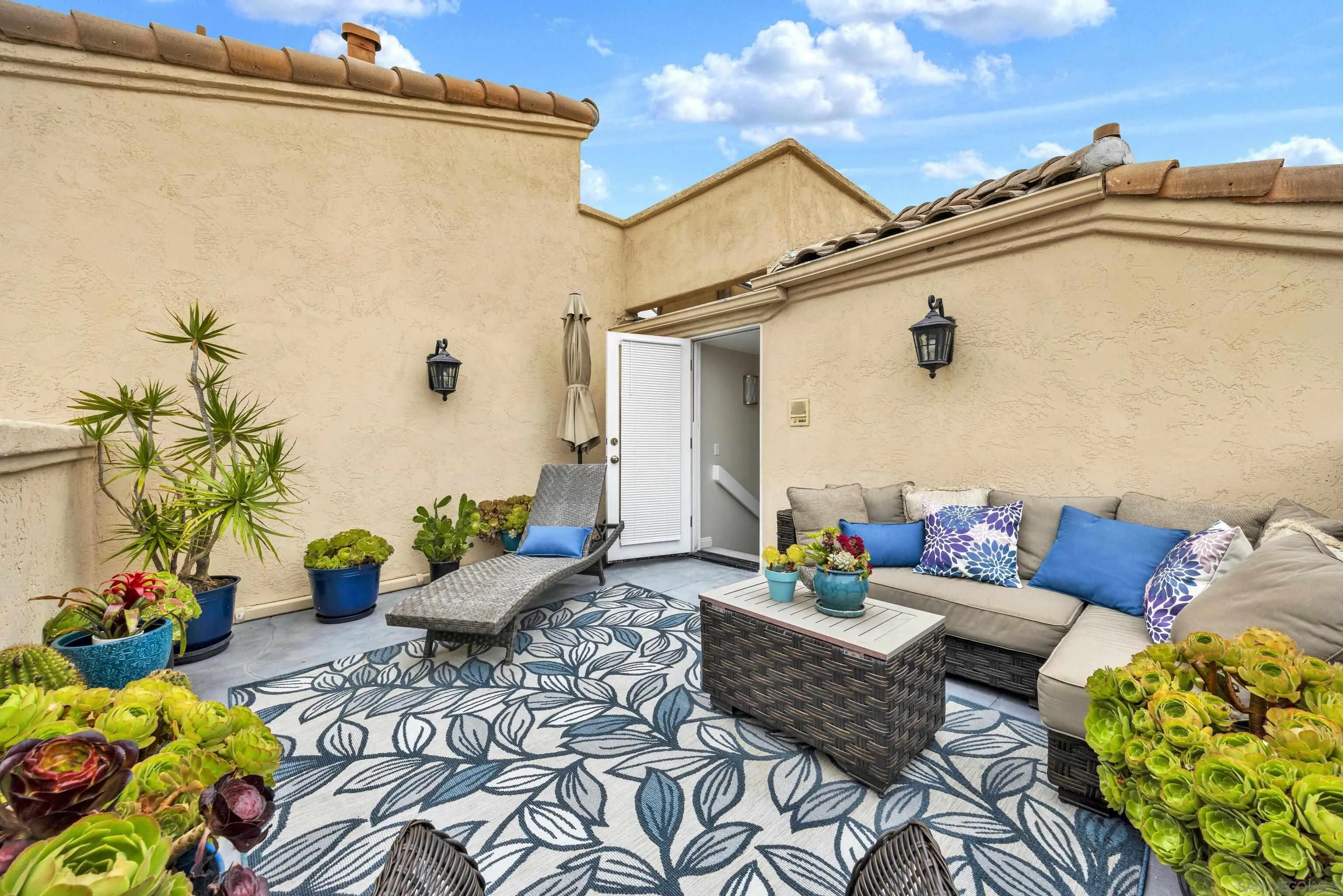 https://cdn.realtyfeed.com/cdn/127/250036347/630c98b2d49c669e577a800f0f1676b7.webp
