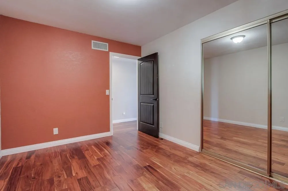 https://cdn.realtyfeed.com/cdn/127/250036353/08734c4dff24d18adbf8680d4833a200.webp
