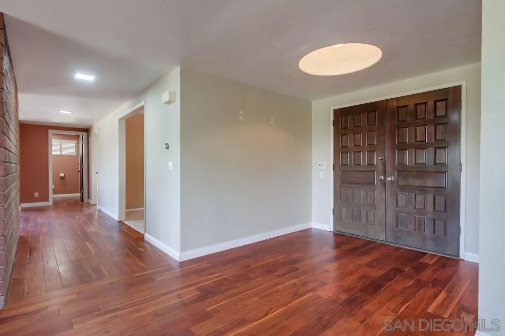 https://cdn.realtyfeed.com/cdn/127/250036353/ac24f864fec0ddc65a9e0b0fb434660f.webp
