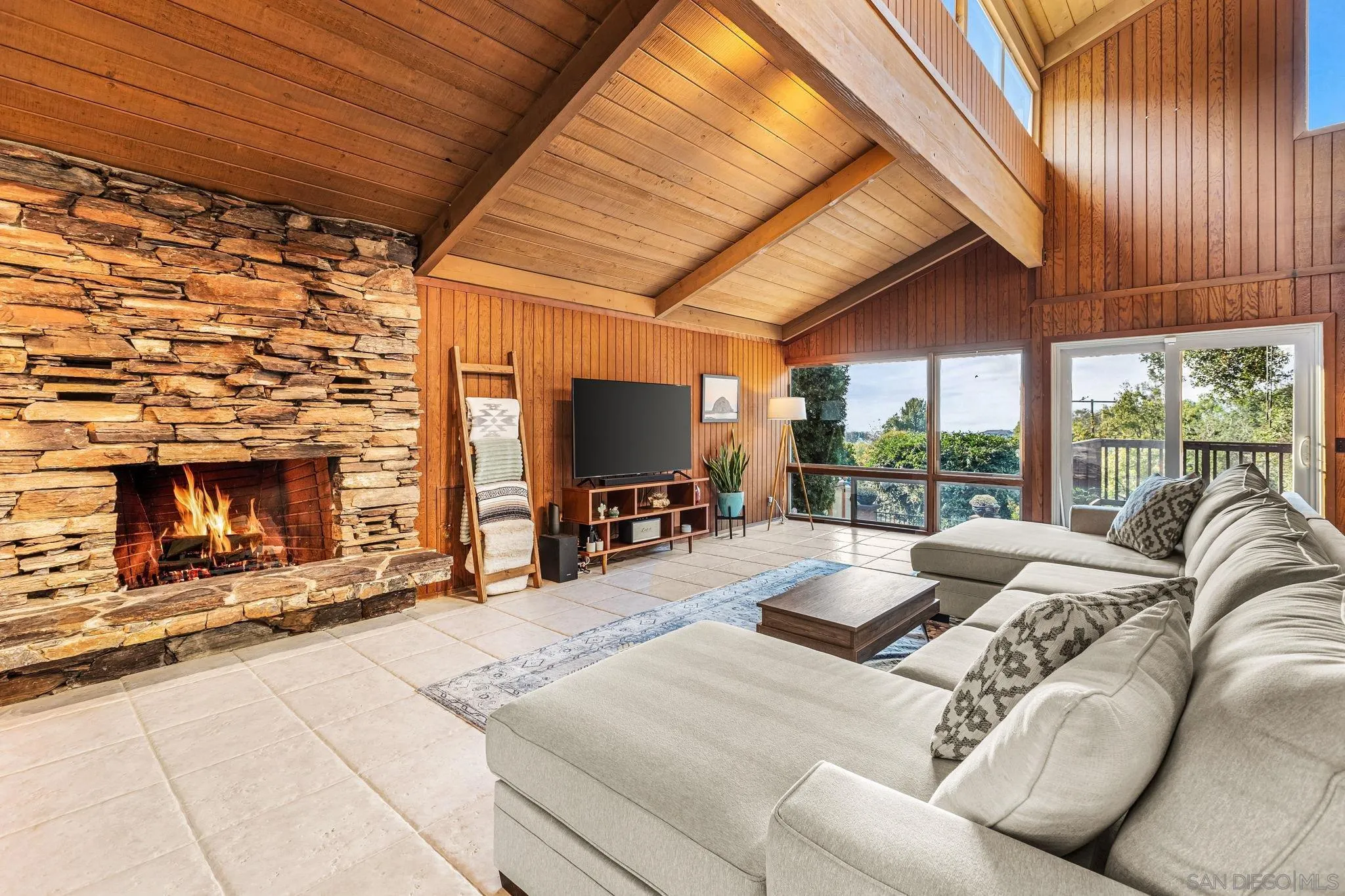 https://cdn.realtyfeed.com/cdn/127/250036362/387368a1c197120c5c4bf20d8e50917c.webp
