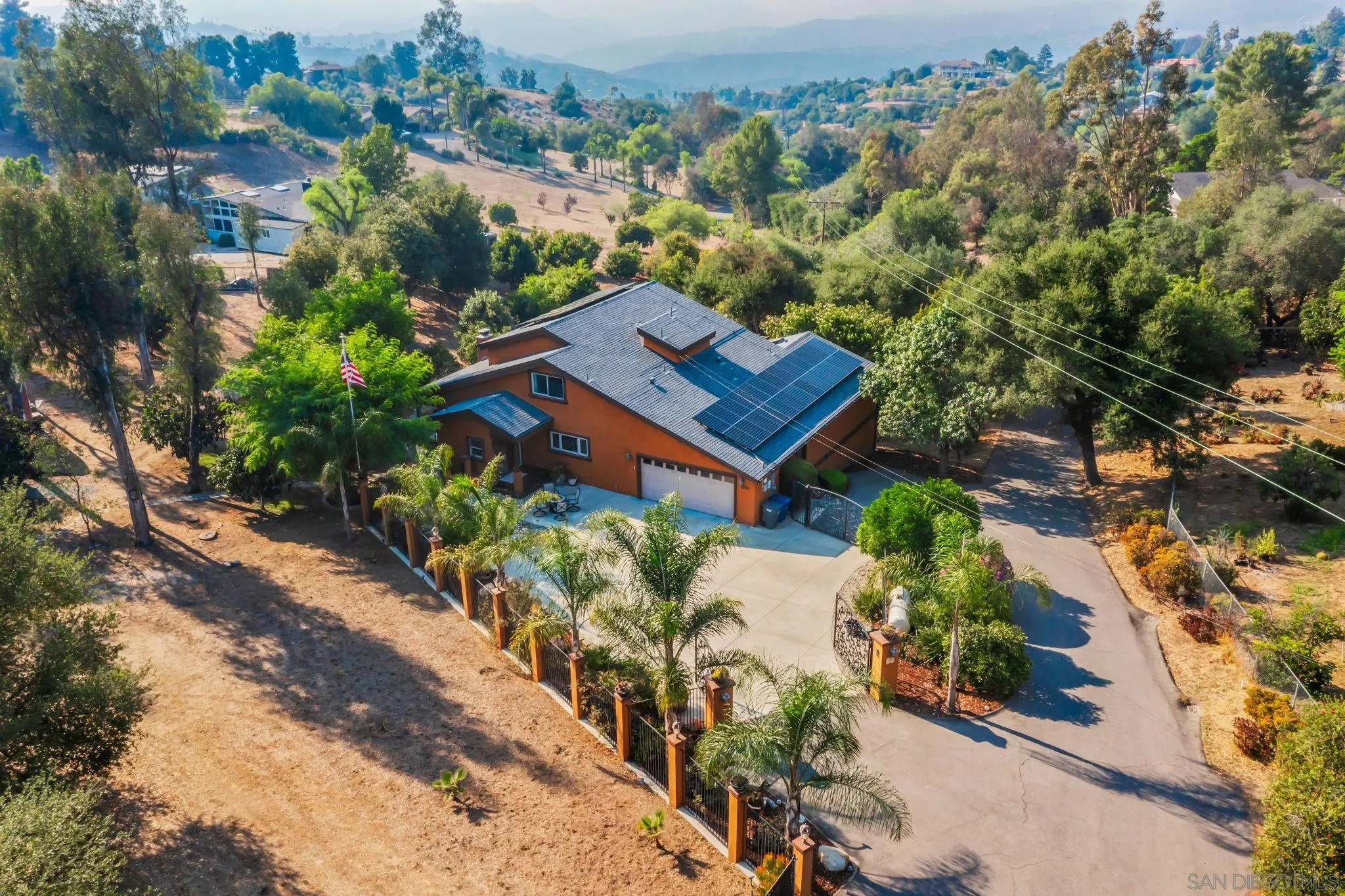 https://cdn.realtyfeed.com/cdn/127/250036362/3a3b347460890c7074444dd58968106b.webp