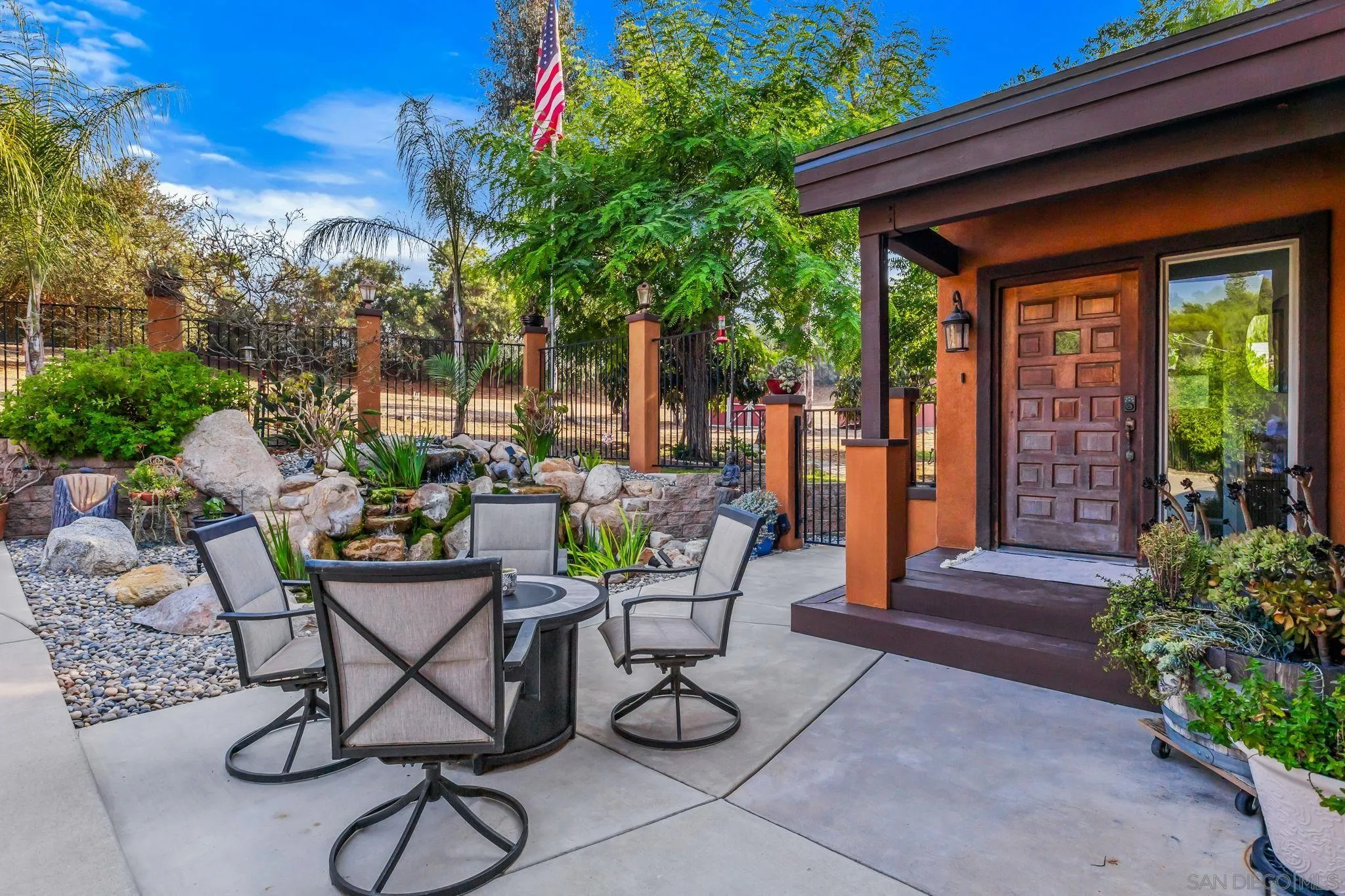 https://cdn.realtyfeed.com/cdn/127/250036362/bac40b6e32194b3aeb6fb3033ffddcdf.webp