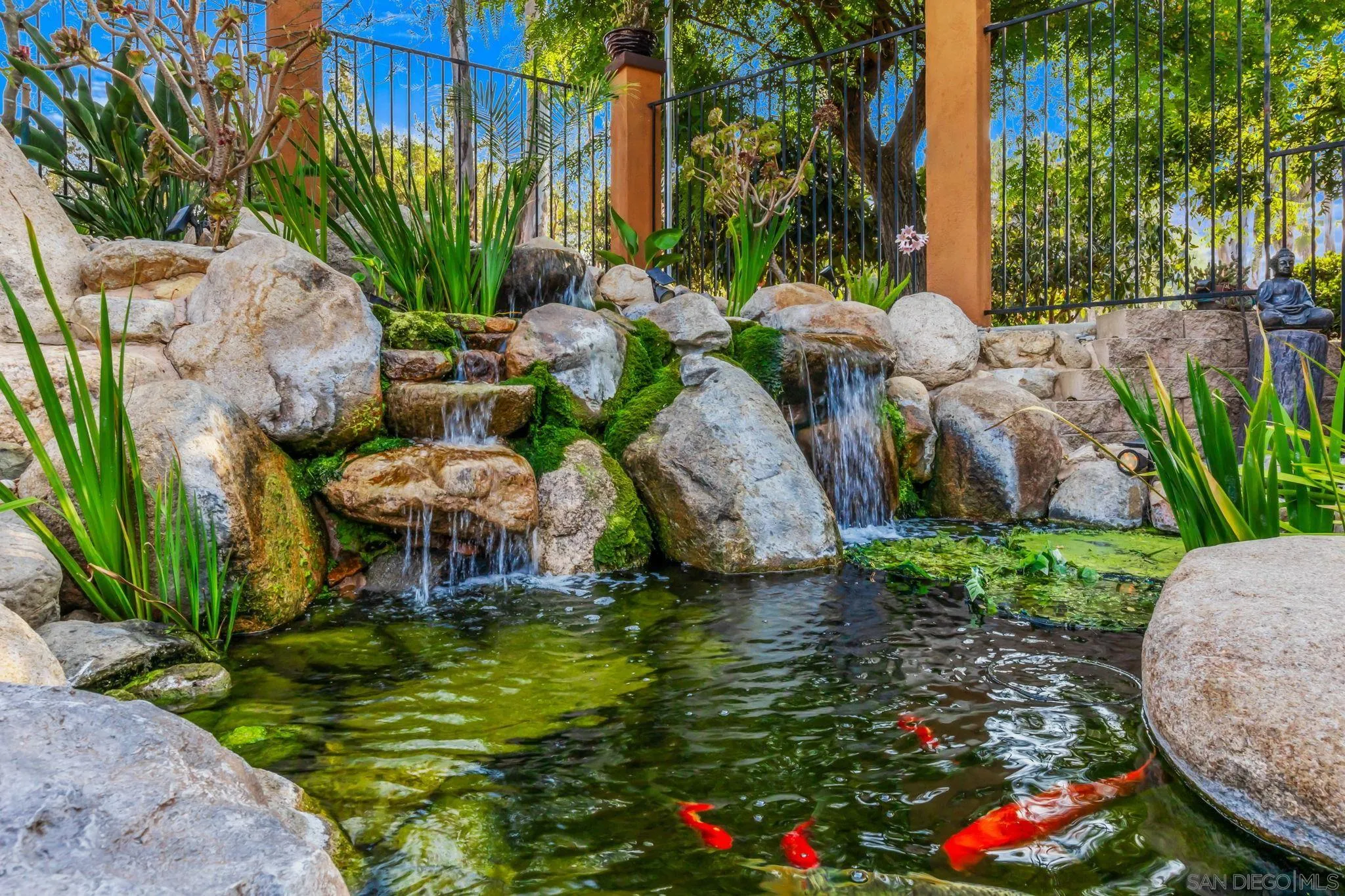 https://cdn.realtyfeed.com/cdn/127/250036362/deba1fe46753505e18f4abcf61d5075e.webp