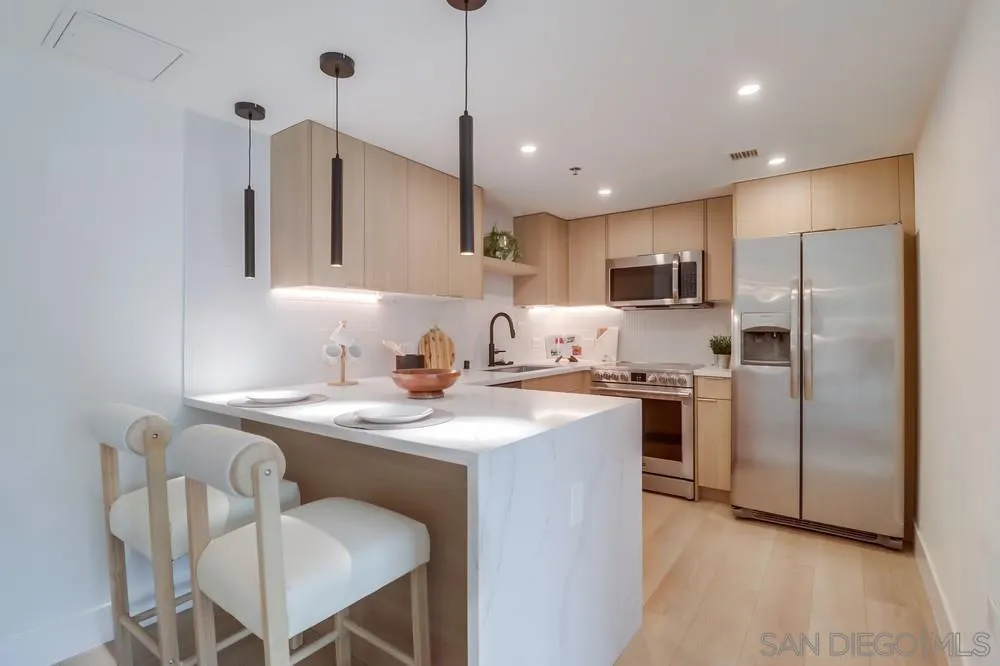 Photo #11: 250036364 Listing: Photo #11