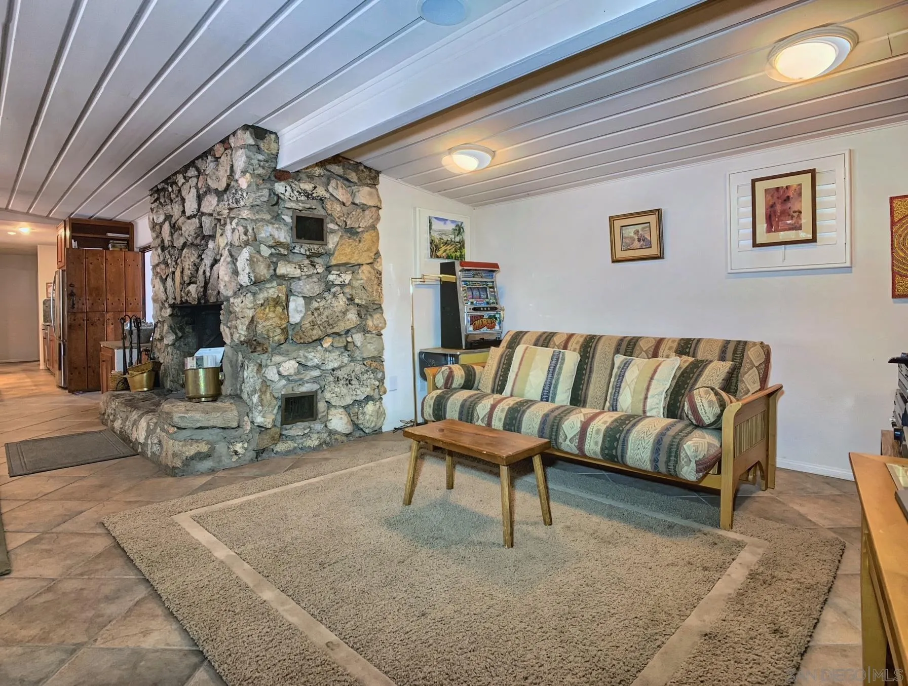 https://cdn.realtyfeed.com/cdn/127/250036365/44d39a48d6dc2abf271434658364c32e.webp