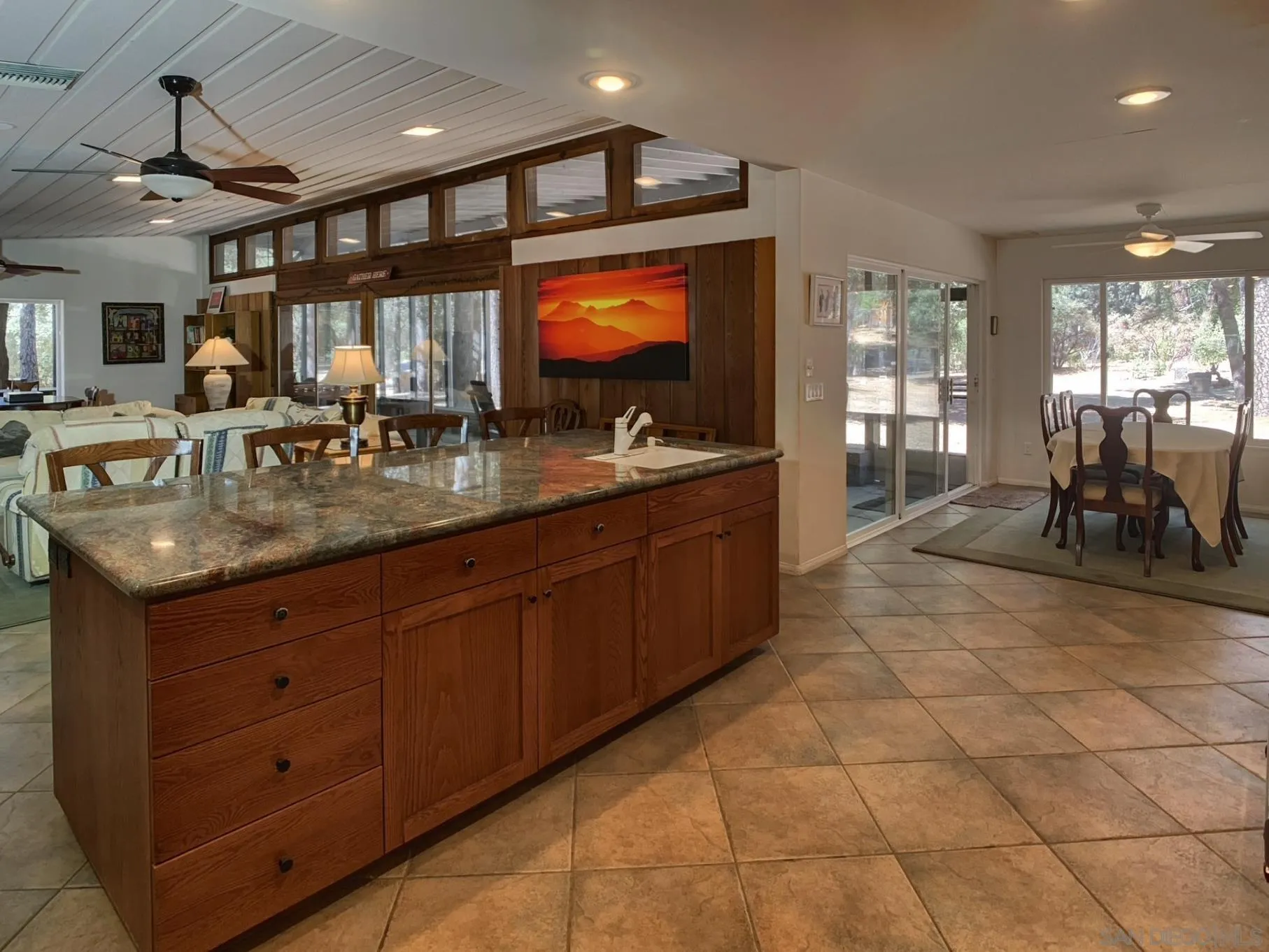 https://cdn.realtyfeed.com/cdn/127/250036365/58c21b14772d9e92ff138ab45bcc4638.webp