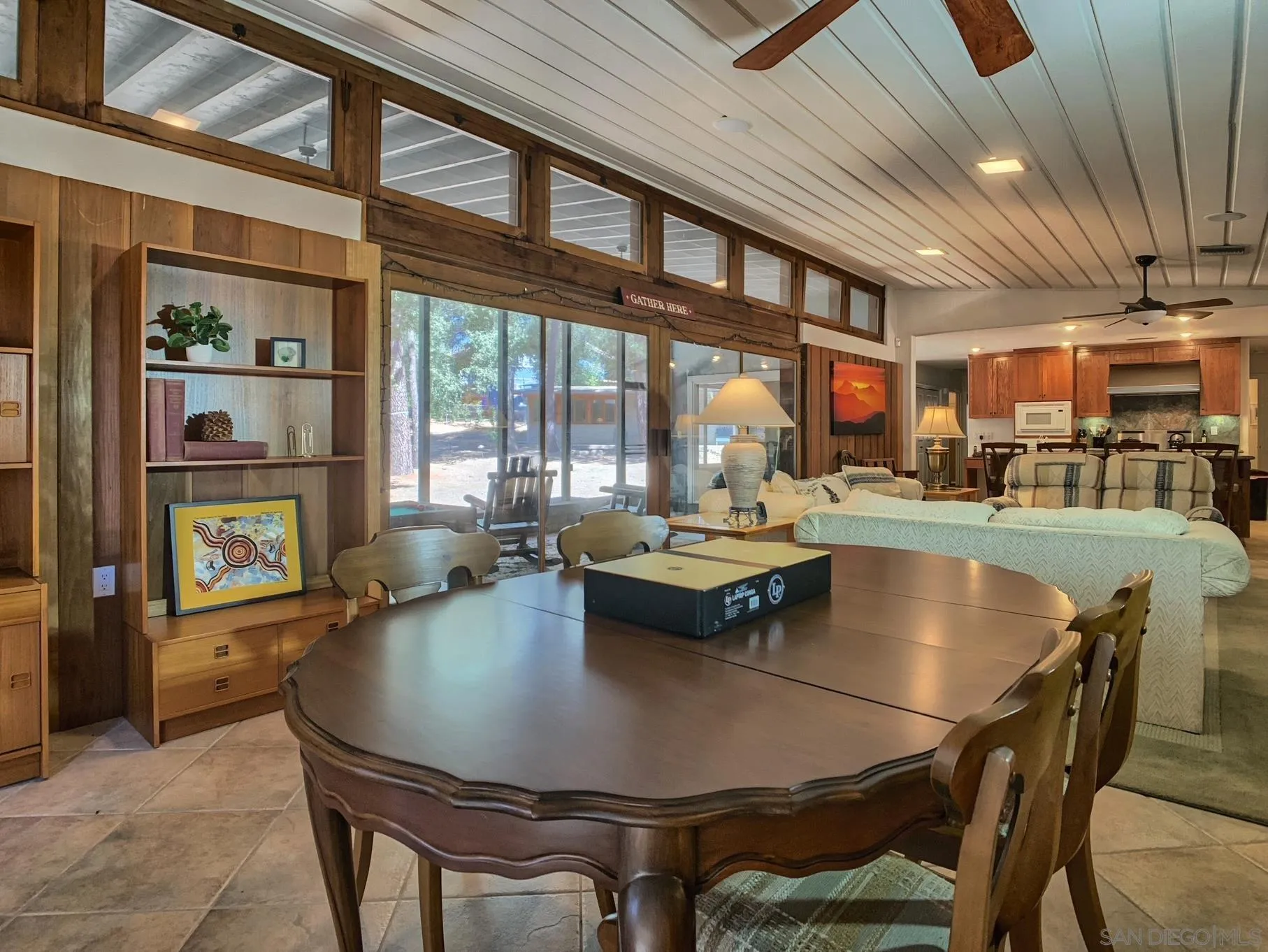 https://cdn.realtyfeed.com/cdn/127/250036365/5fb4b49f3ede871c31b00bf8c490c327.webp