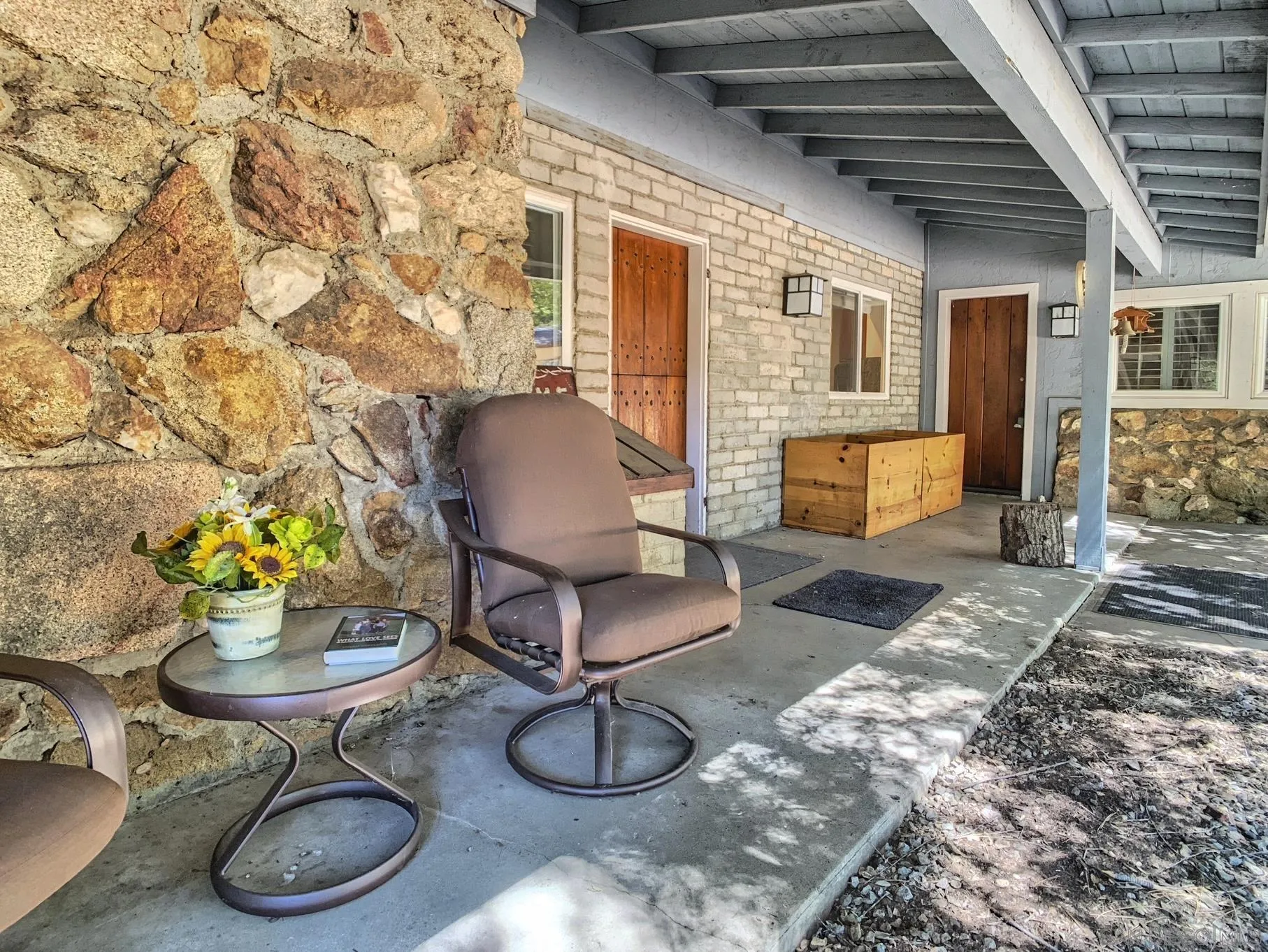 https://cdn.realtyfeed.com/cdn/127/250036365/9f37defacb95139a9ba5df48c94c3a2e.webp