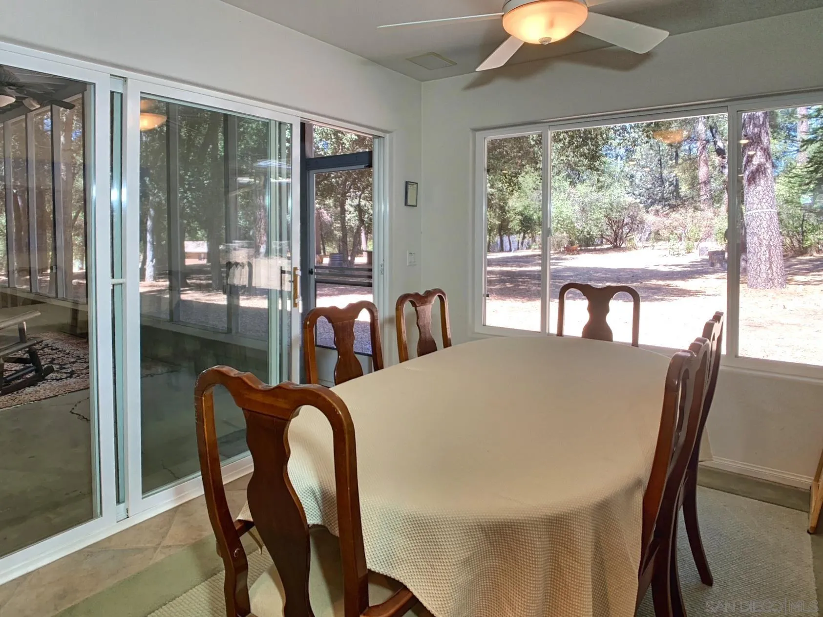 https://cdn.realtyfeed.com/cdn/127/250036365/ea454820d49490b900c17629a1d64d1d.webp