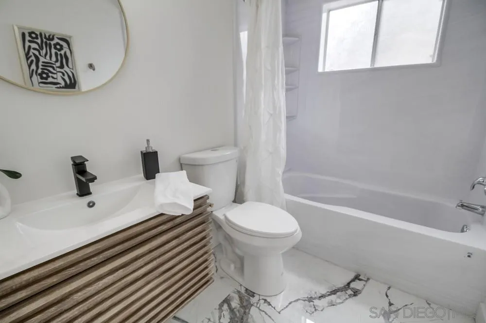 https://cdn.realtyfeed.com/cdn/127/250036369/7505eb59b4ace0efcec8c30beafbbadf.webp