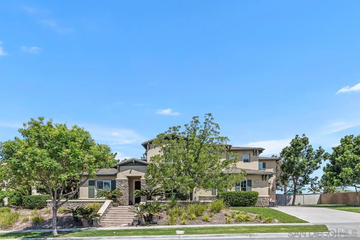 https://cdn.realtyfeed.com/cdn/127/250036371/2bb1688b3d031dfae564b300a391c85c.webp