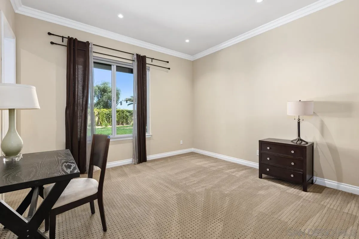 https://cdn.realtyfeed.com/cdn/127/250036371/9eb85aa276b84261e68b7d2083e092b6.webp