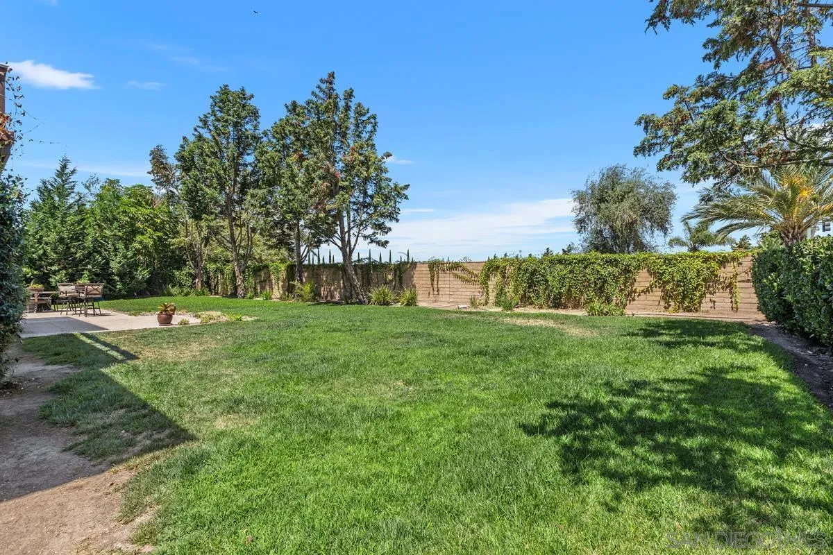 https://cdn.realtyfeed.com/cdn/127/250036371/c65ebf7fa7b508a2192df2e78b19c9d1.webp
