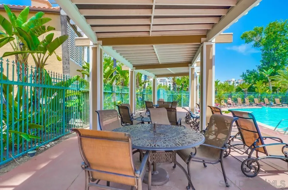 https://cdn.realtyfeed.com/cdn/127/250036374/0e441b1896520af2344904e1fcf4a97e.webp