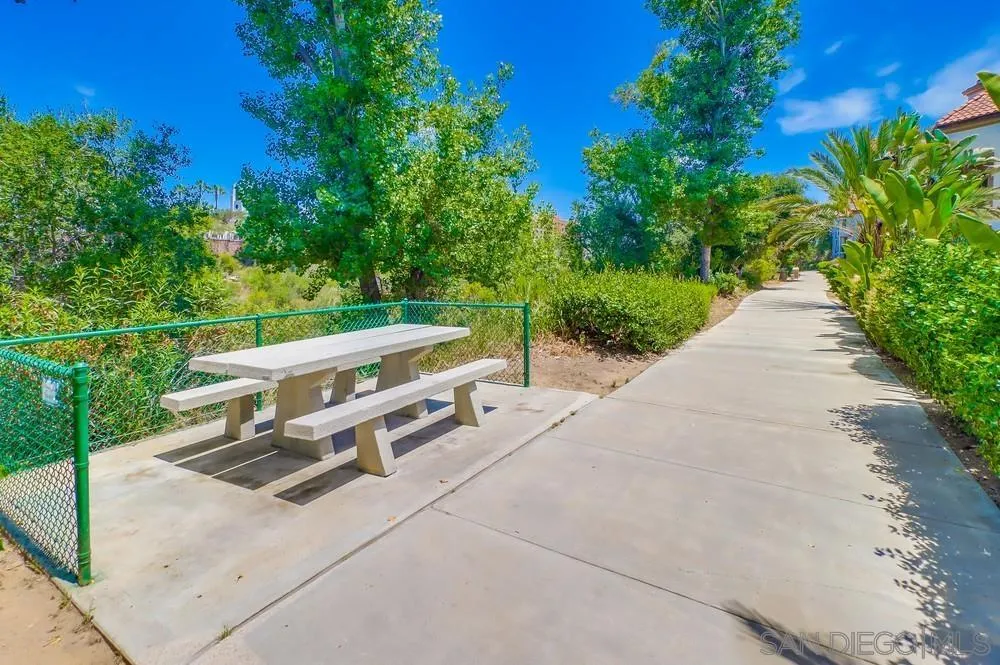 https://cdn.realtyfeed.com/cdn/127/250036374/222dc715a5d9d185761a9819b4835e25.webp