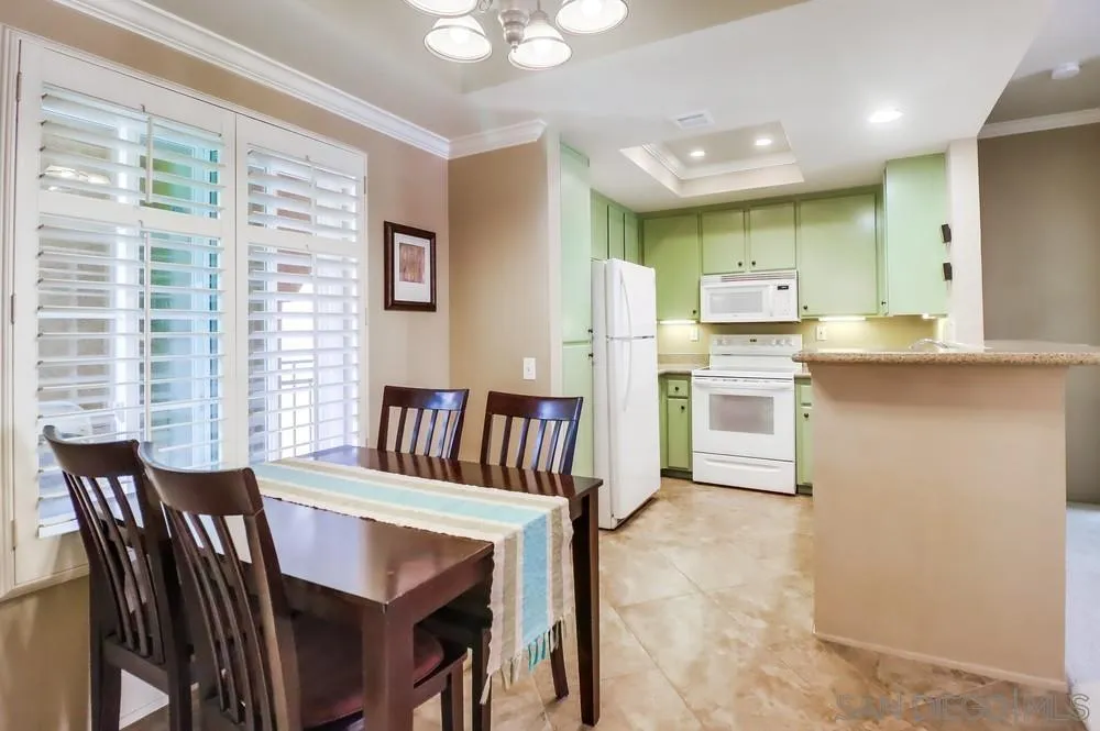 https://cdn.realtyfeed.com/cdn/127/250036374/d0ff8cf935a2c2410d8fc02cc6accade.webp