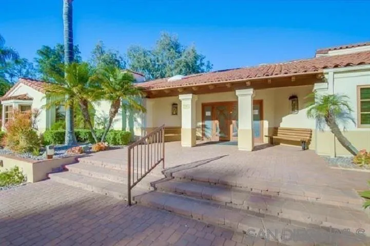 https://cdn.realtyfeed.com/cdn/127/250036376/1b4b6a1b3f8285b93f20da1e738bf264.webp