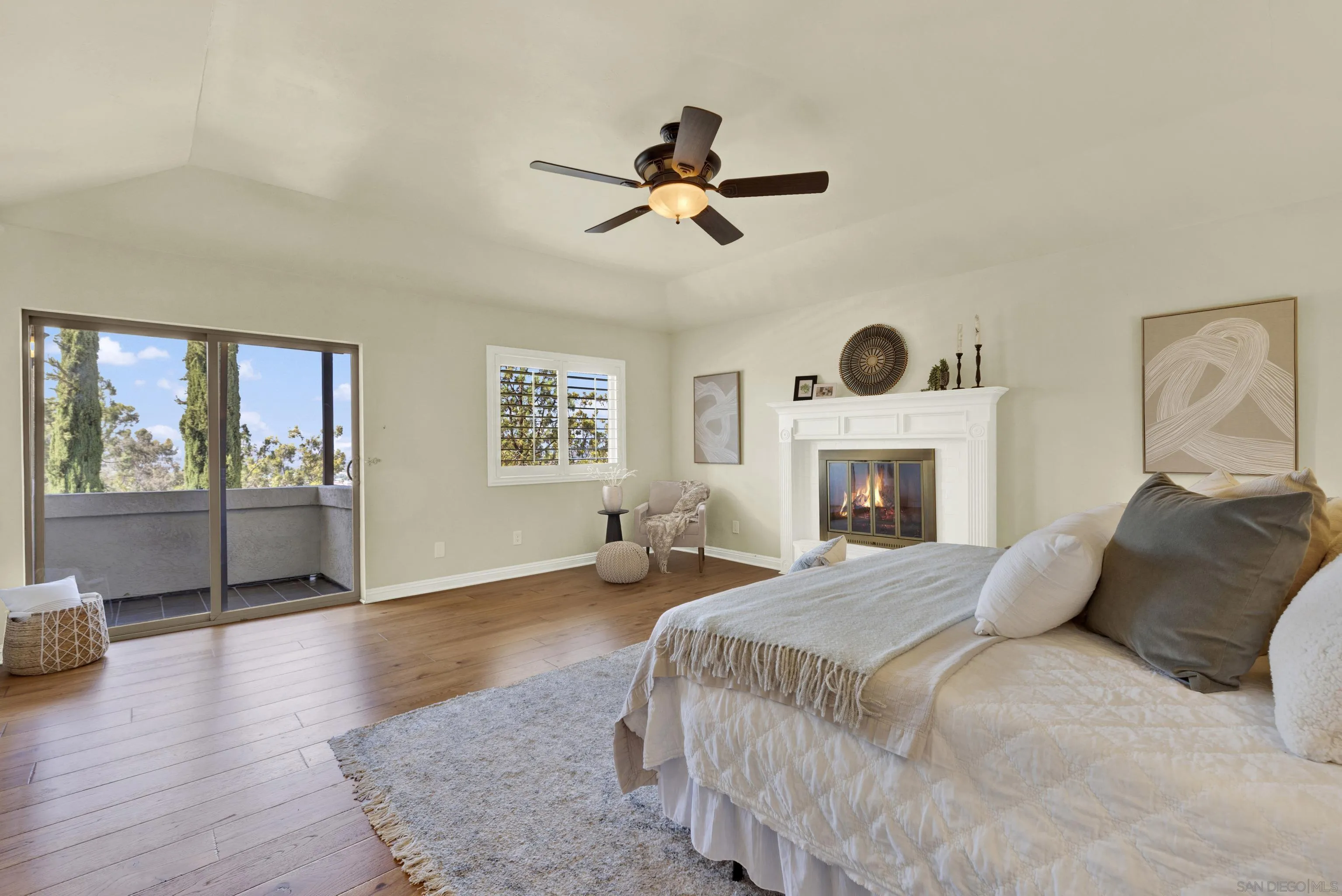 https://cdn.realtyfeed.com/cdn/127/250036376/2f4d4026cfc7fa6977b2ce26617c1cd7.webp