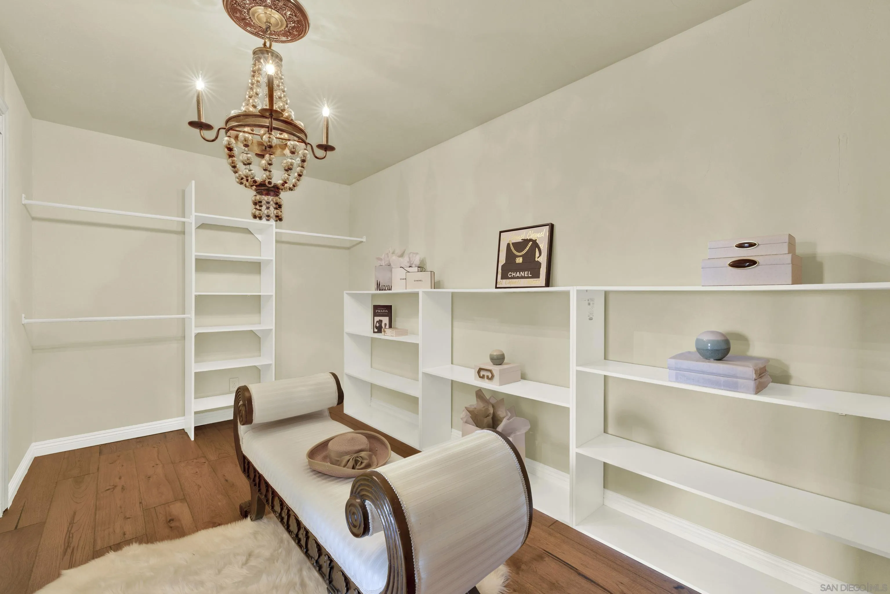 https://cdn.realtyfeed.com/cdn/127/250036376/3083be1bad478d8e6524d3affb4e7feb.webp
