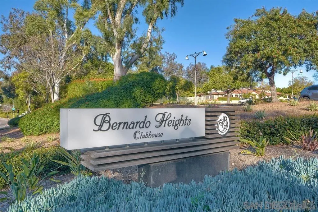 https://cdn.realtyfeed.com/cdn/127/250036376/9939085e0c294600a6b6c9463cb09b4b.webp