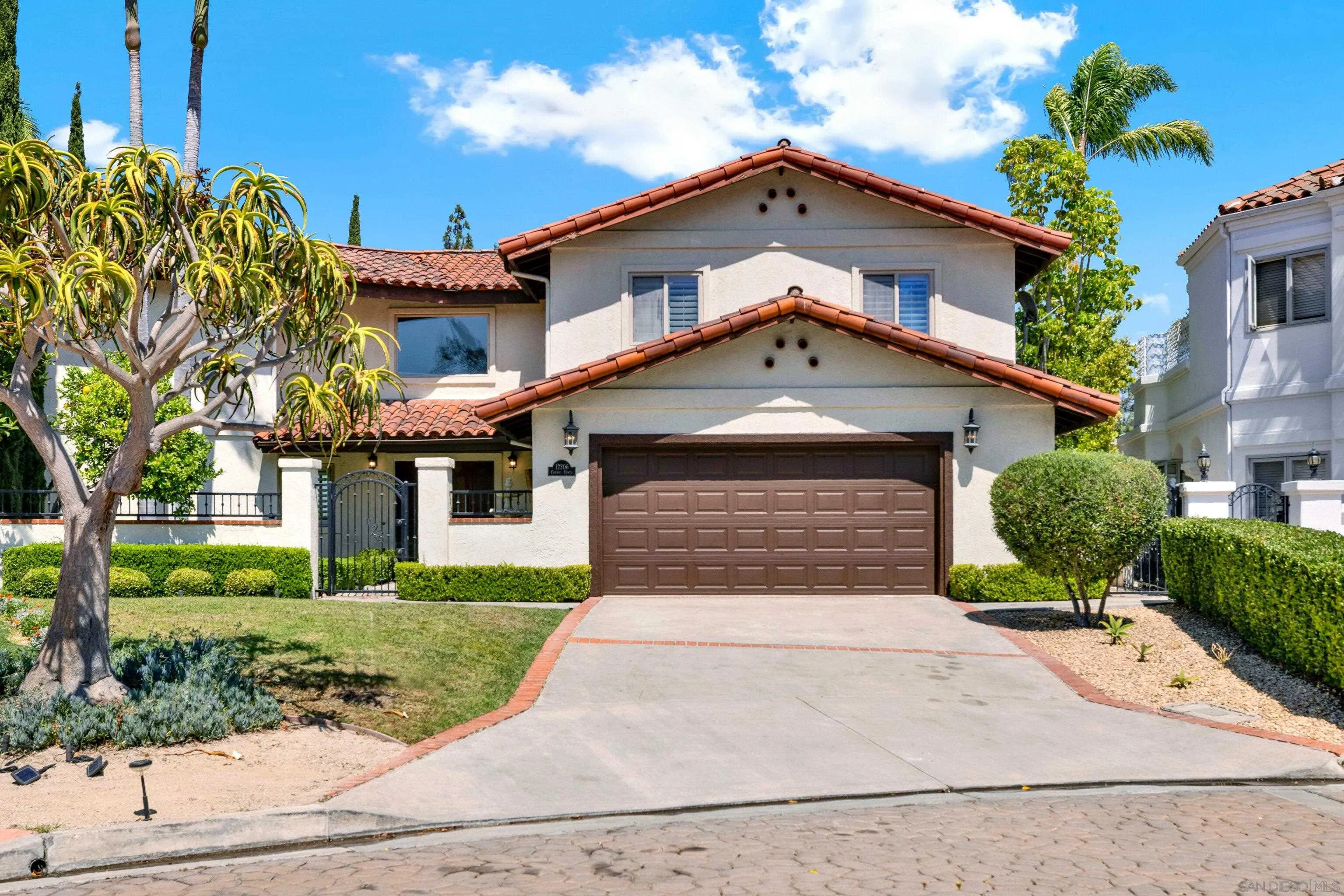 https://cdn.realtyfeed.com/cdn/127/250036376/c70b66d9b8815ca78d3724cef4e1f802.webp