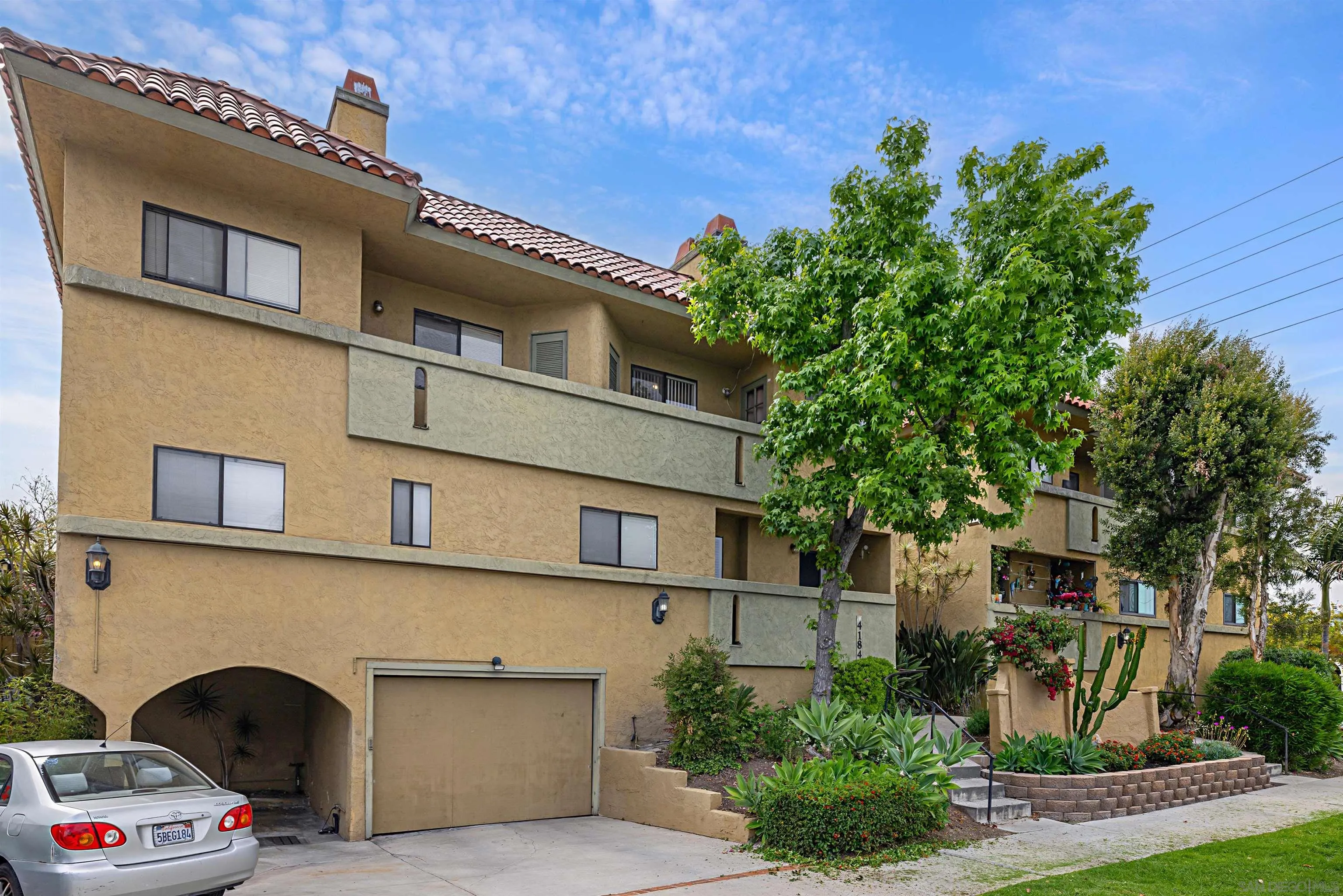 https://cdn.realtyfeed.com/cdn/127/250036378/12462997b77273533cb6255946078f82.webp
