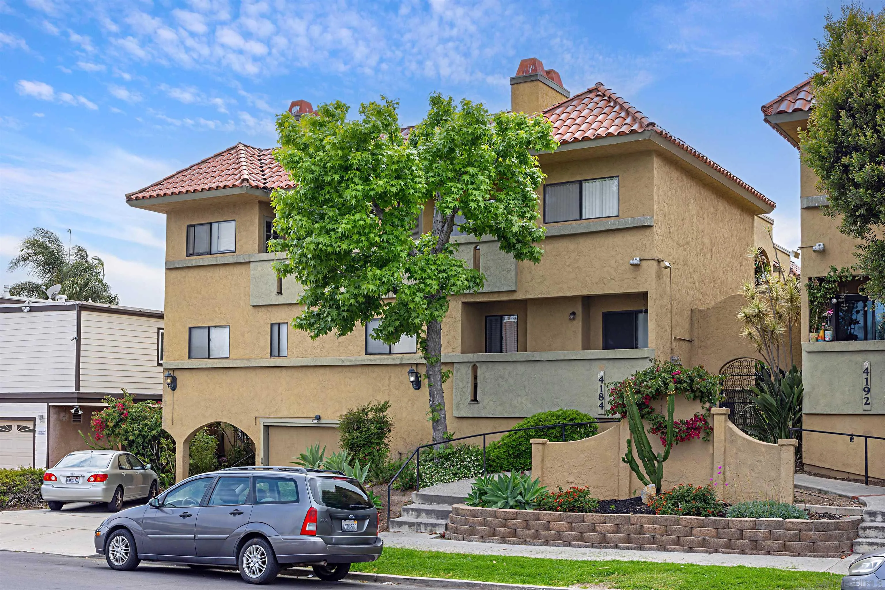 https://cdn.realtyfeed.com/cdn/127/250036378/2e23abdd47ccabf2b4d0ebe950327c41.webp