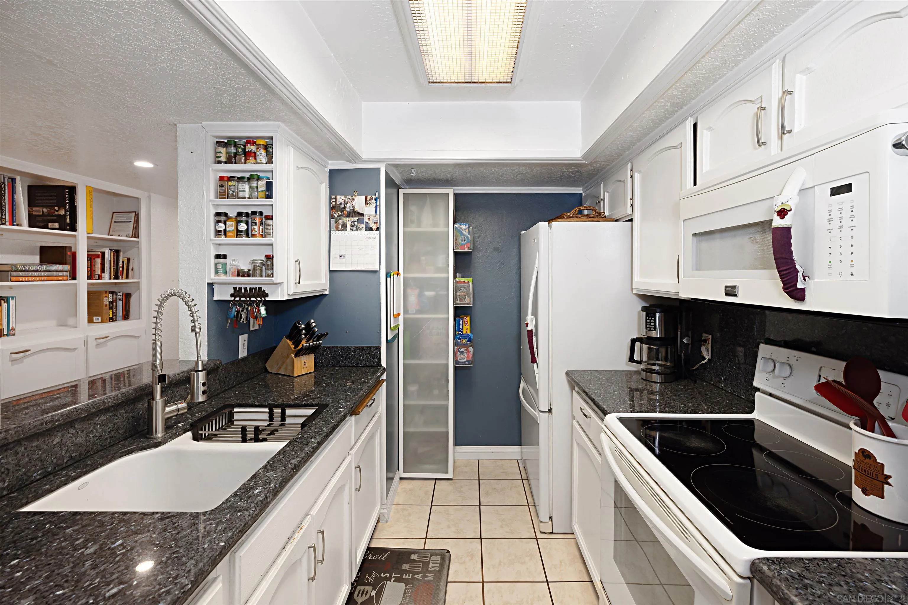 https://cdn.realtyfeed.com/cdn/127/250036378/7961e8b5bb3c011edd0b8eb9bf9c2e19.webp