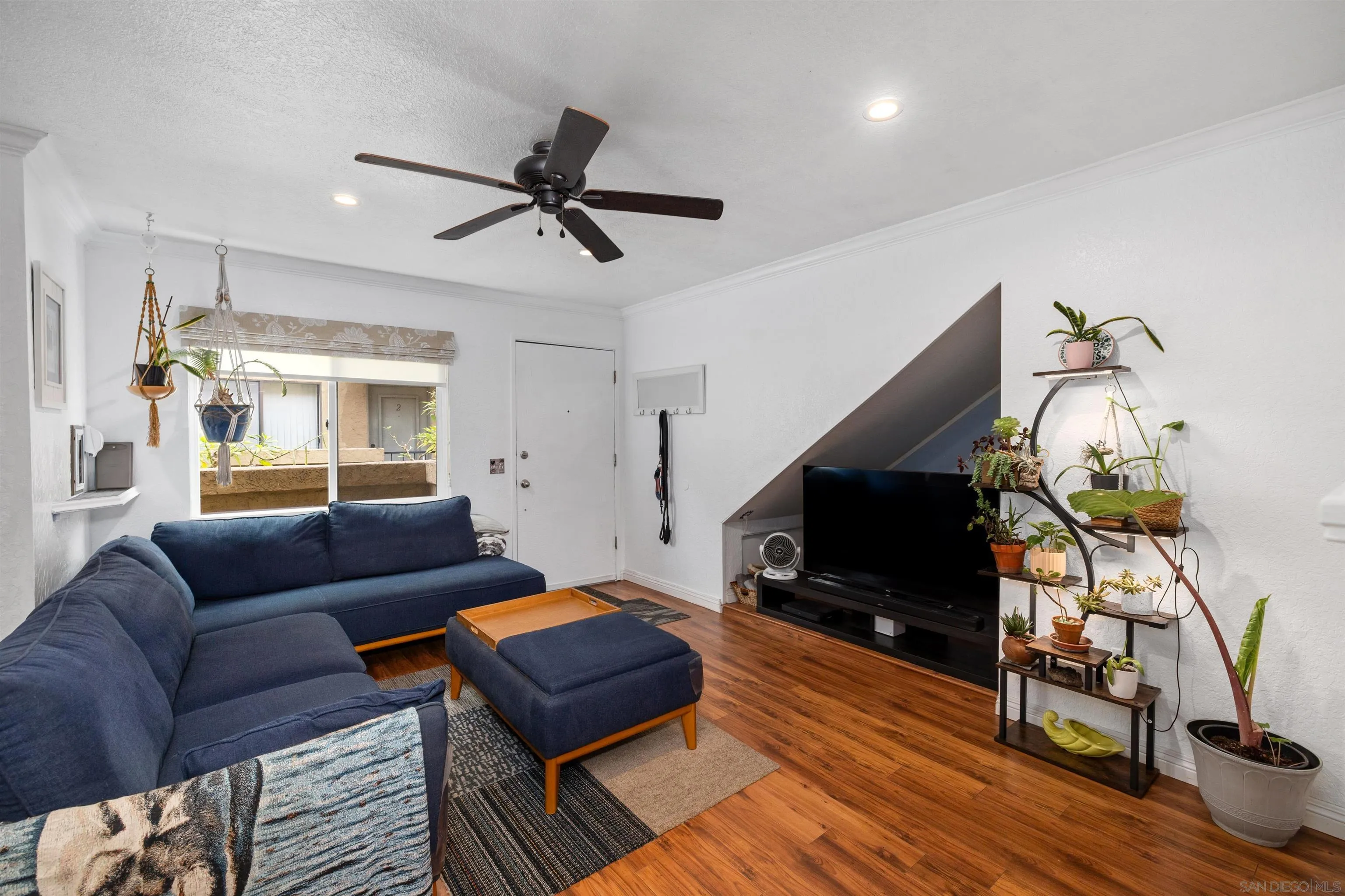 https://cdn.realtyfeed.com/cdn/127/250036378/9d5b85cc874d6b55f8efbf20801e5cd1.webp