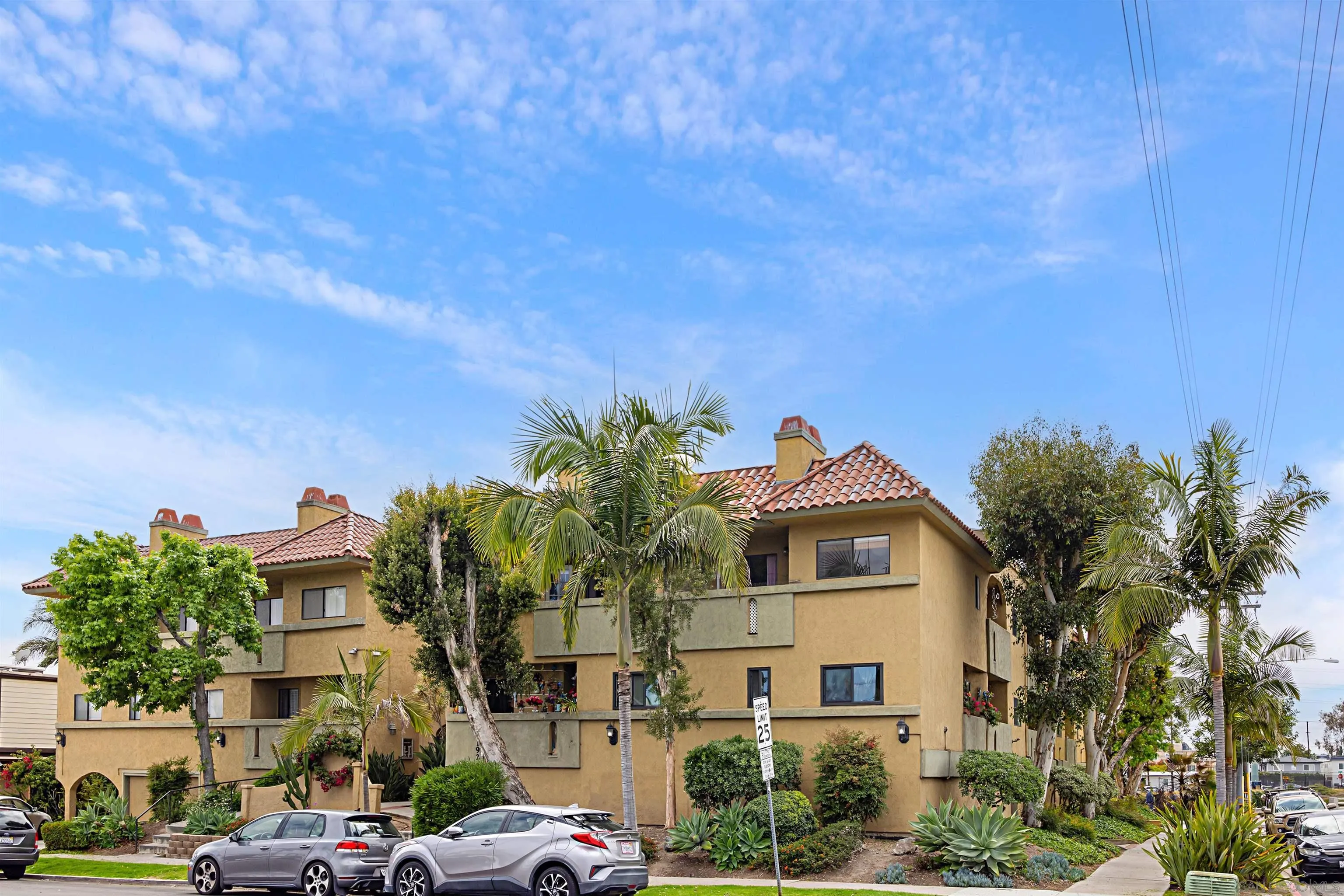 https://cdn.realtyfeed.com/cdn/127/250036378/9e8578a03862e0f5edf0e8b1b9283263.webp