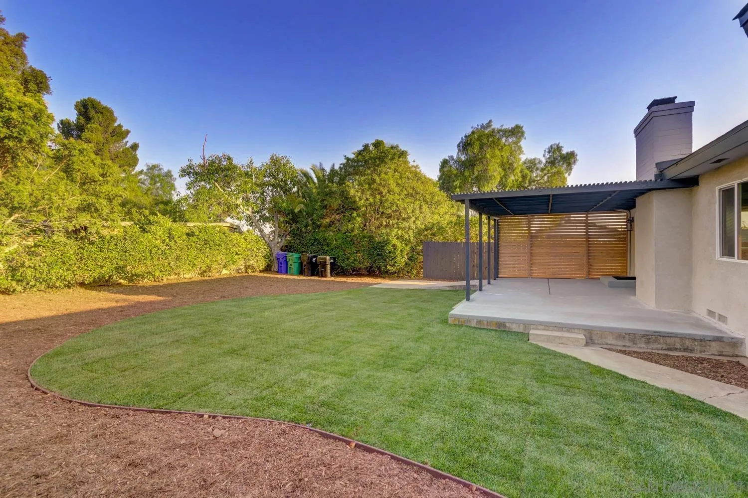 https://cdn.realtyfeed.com/cdn/127/250036382/9d94b116579895ddb28dd5b0805f8e44.webp