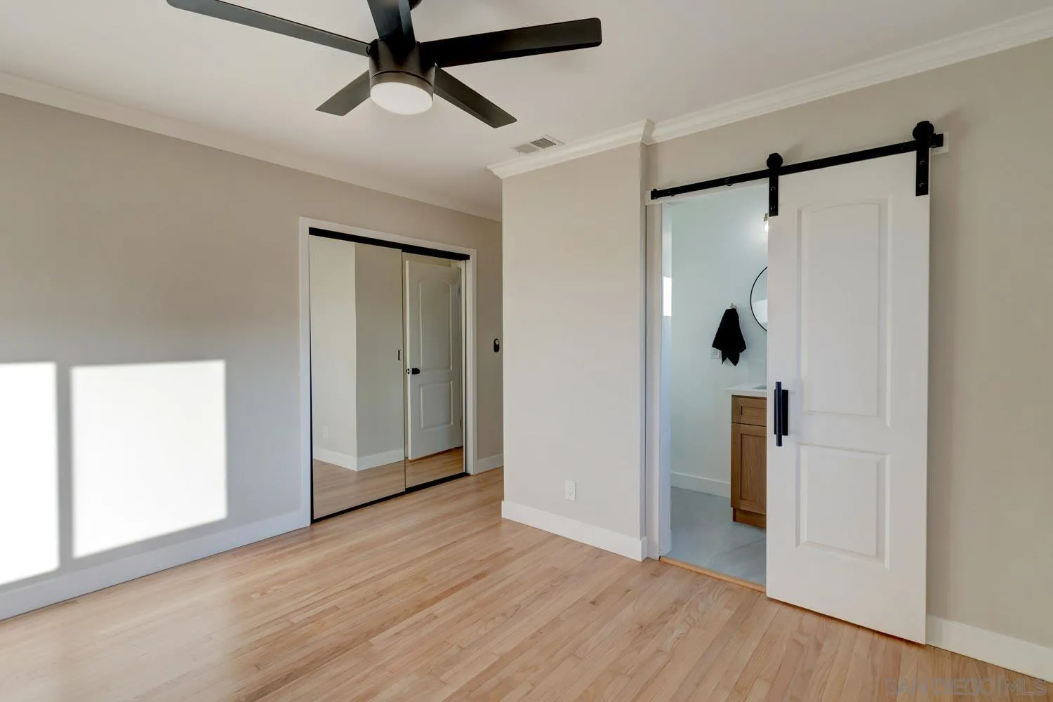 https://cdn.realtyfeed.com/cdn/127/250036382/ddd18517875b92ae98ff009a5b0a5c27.webp