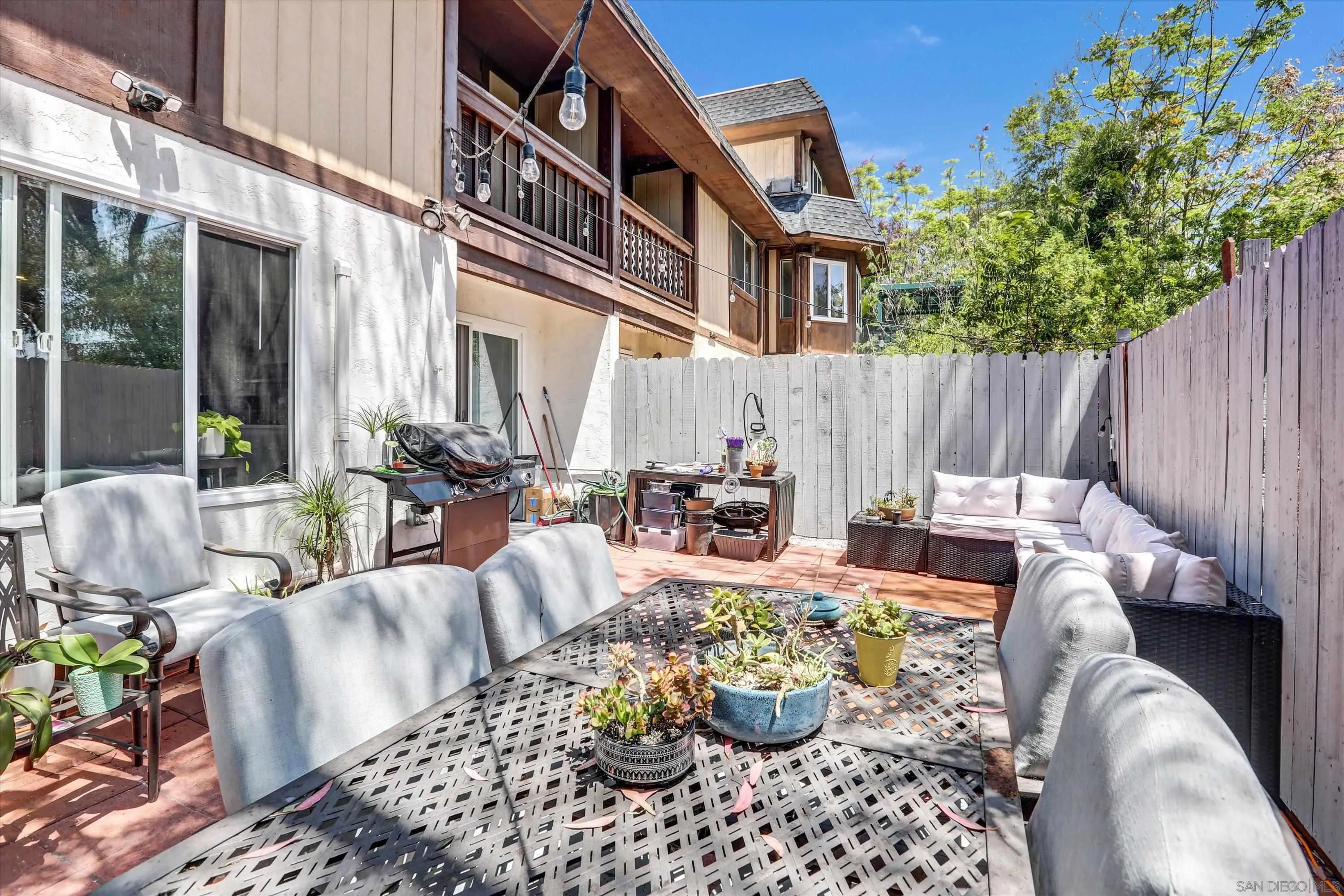https://cdn.realtyfeed.com/cdn/127/250036386/f3ad886099befeea823f6ff371fe01b6.webp