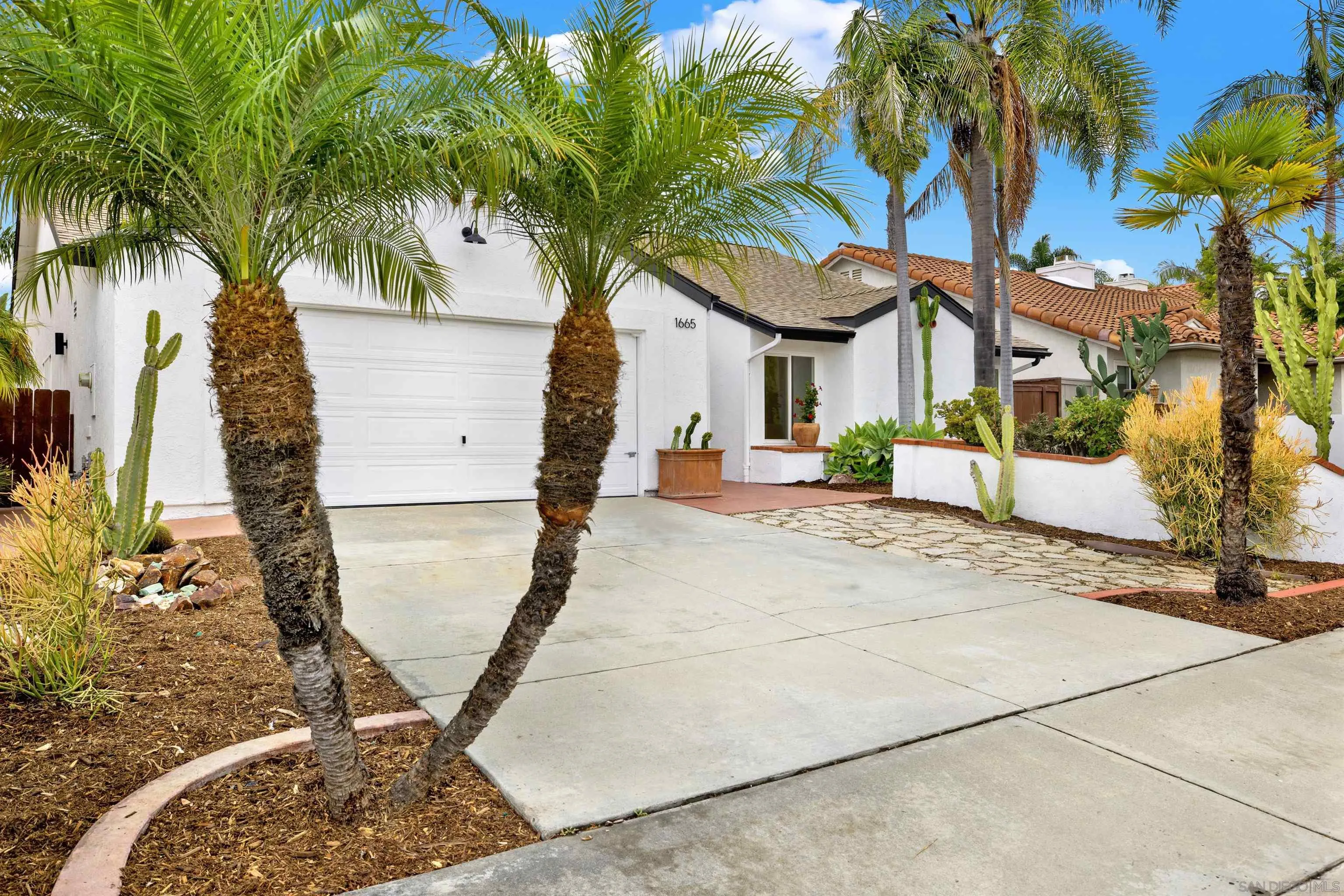 https://cdn.realtyfeed.com/cdn/127/250036389/0883ccc0f6eeabd28c9a0fcb7435ac4b.webp
