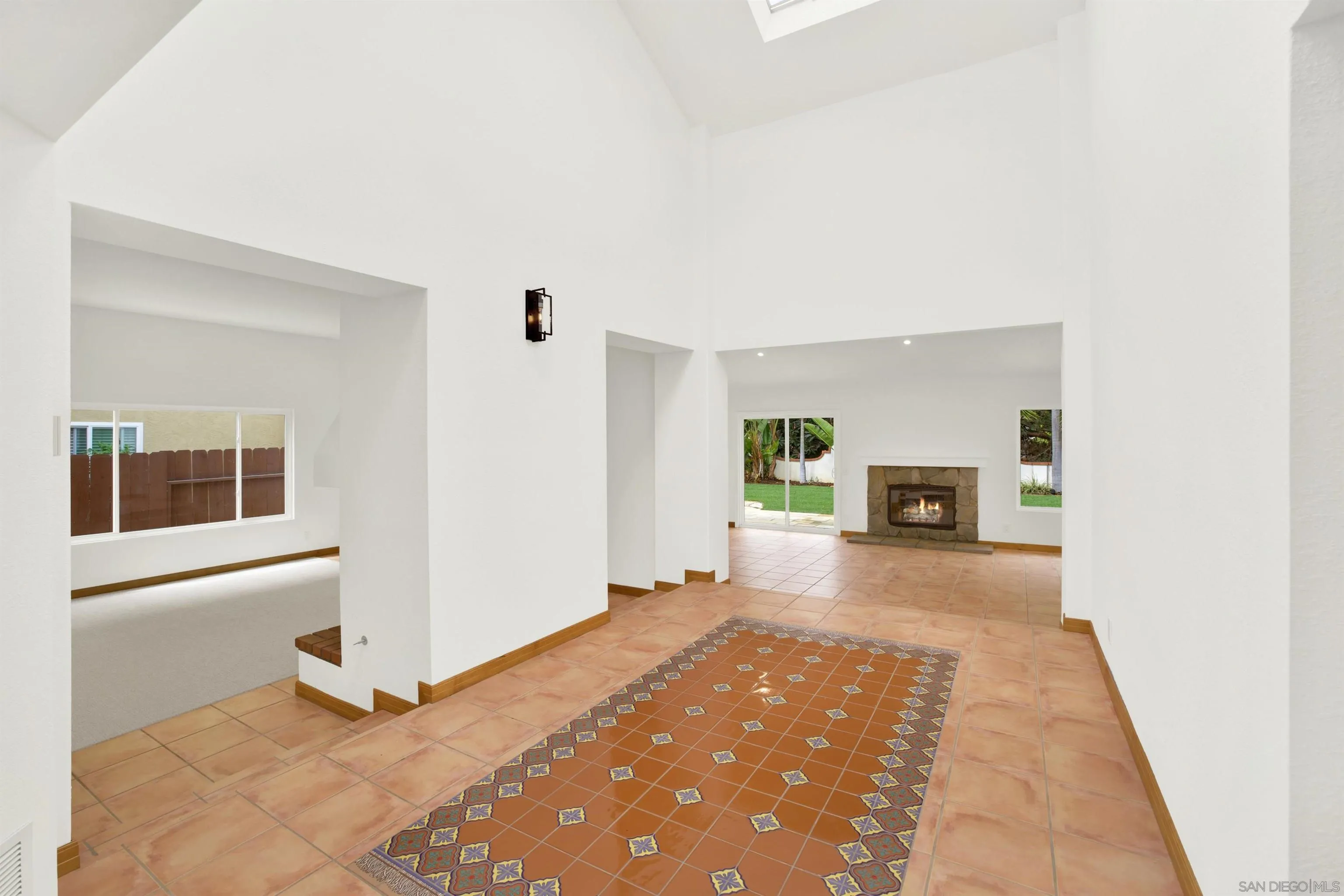 https://cdn.realtyfeed.com/cdn/127/250036389/4116394134bbda13cc2af6be49b3eedc.webp
