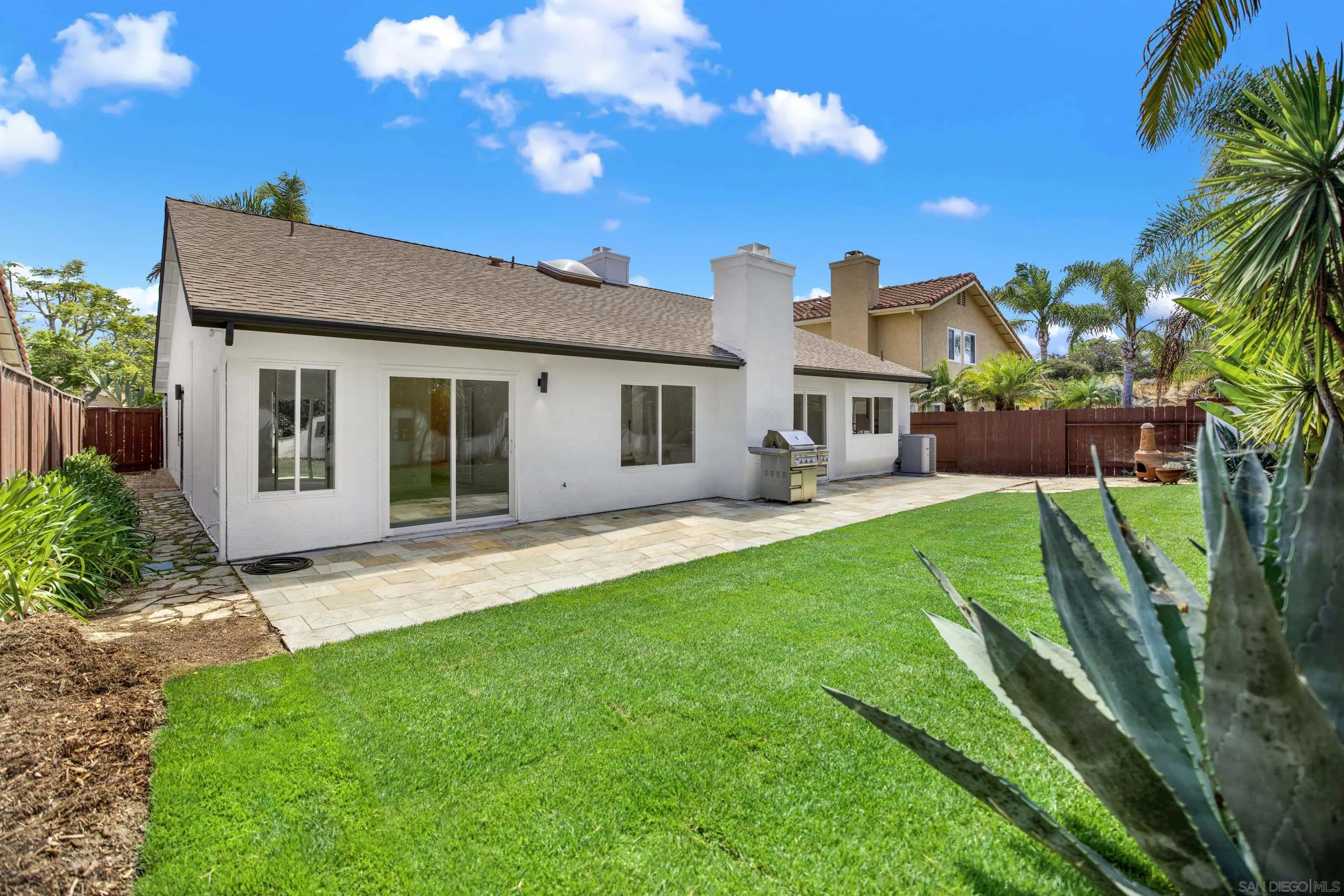 https://cdn.realtyfeed.com/cdn/127/250036389/46f8122c12a043a1ca84d0e7d3b373a1.webp