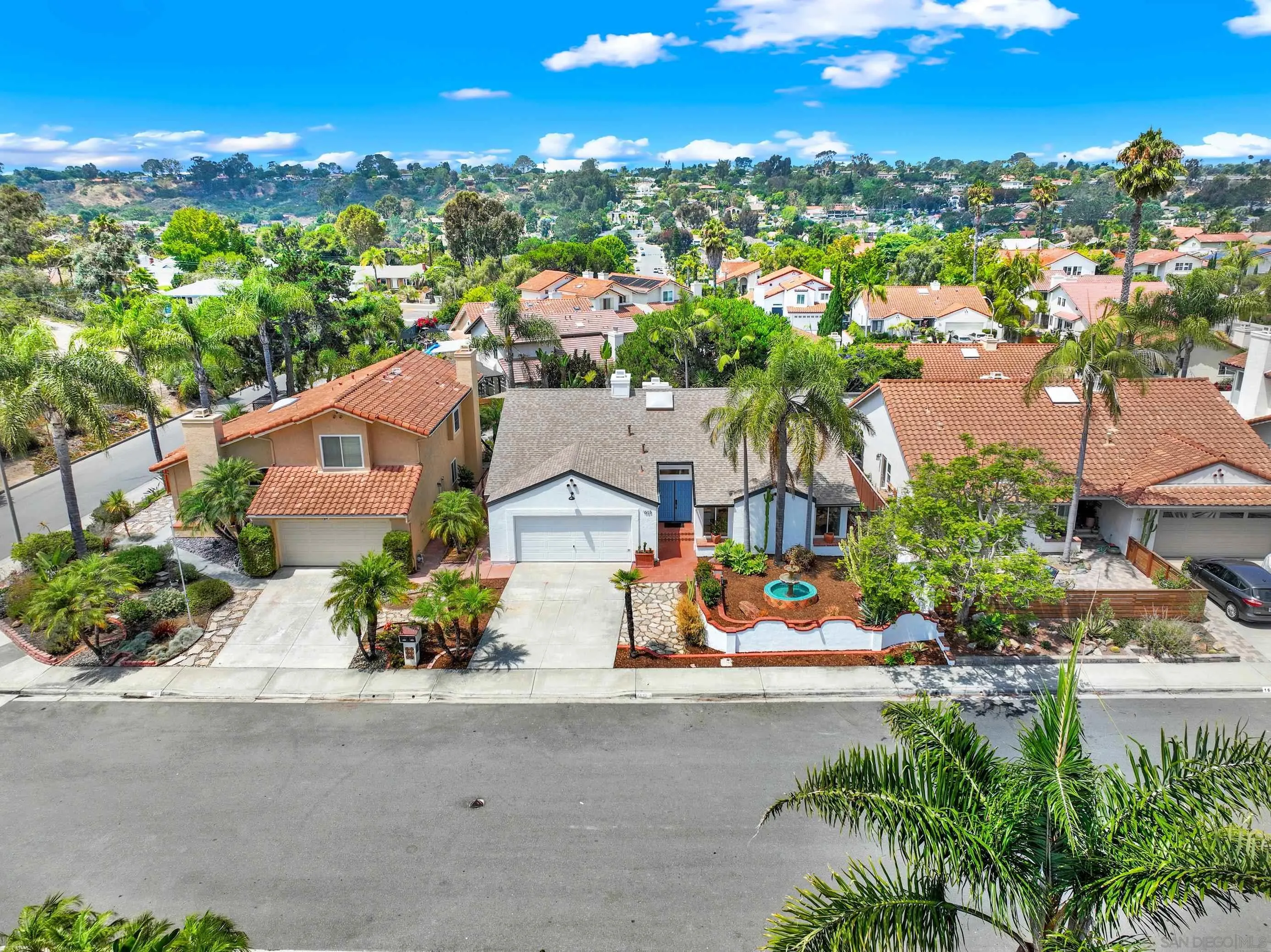 https://cdn.realtyfeed.com/cdn/127/250036389/8b8a3e9e03c927a8c05f27503f94a285.webp