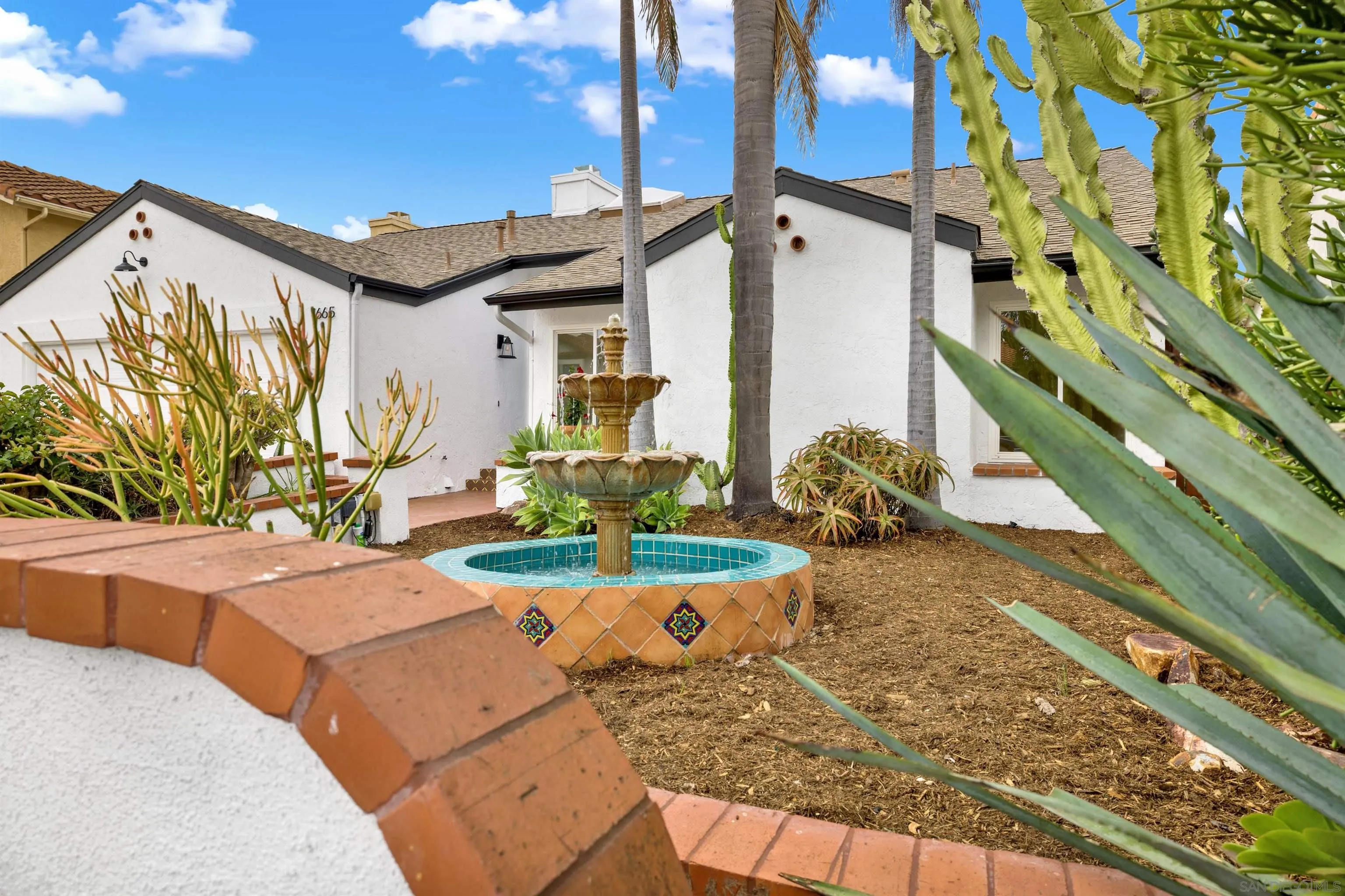 https://cdn.realtyfeed.com/cdn/127/250036389/c73365e70e5fb7ca88b2d20a2e754172.webp