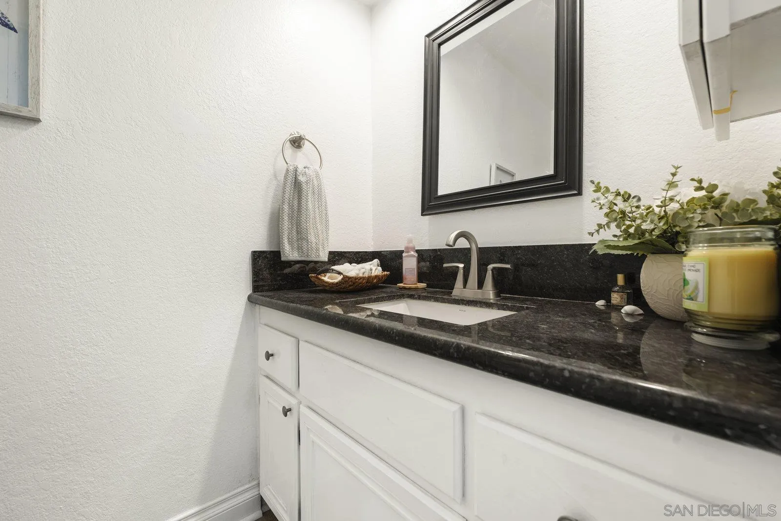 https://cdn.realtyfeed.com/cdn/127/250036390/d61ddc50d50e3f9e188526d42a11537e.webp
