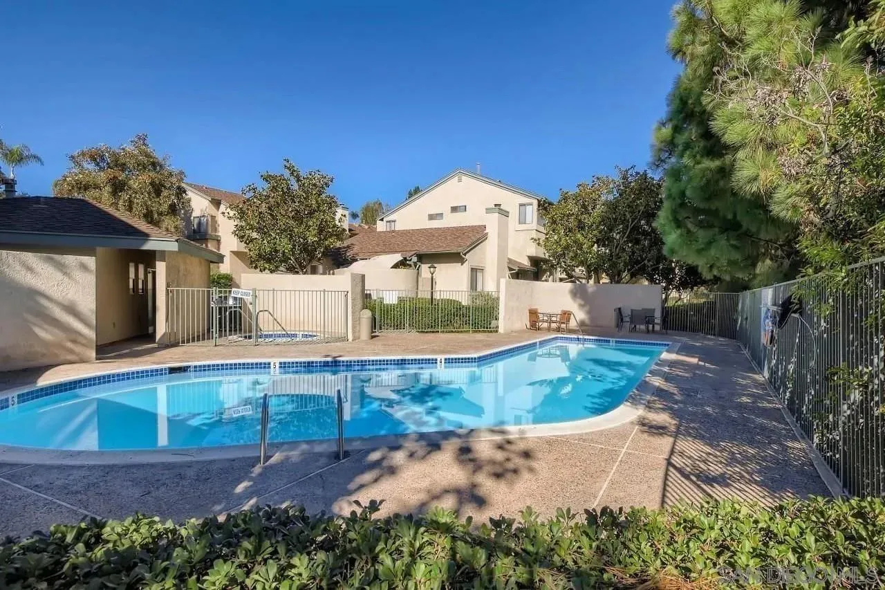 https://cdn.realtyfeed.com/cdn/127/250036390/dee9a38bd65d633c708c30f062e3c1f0.webp