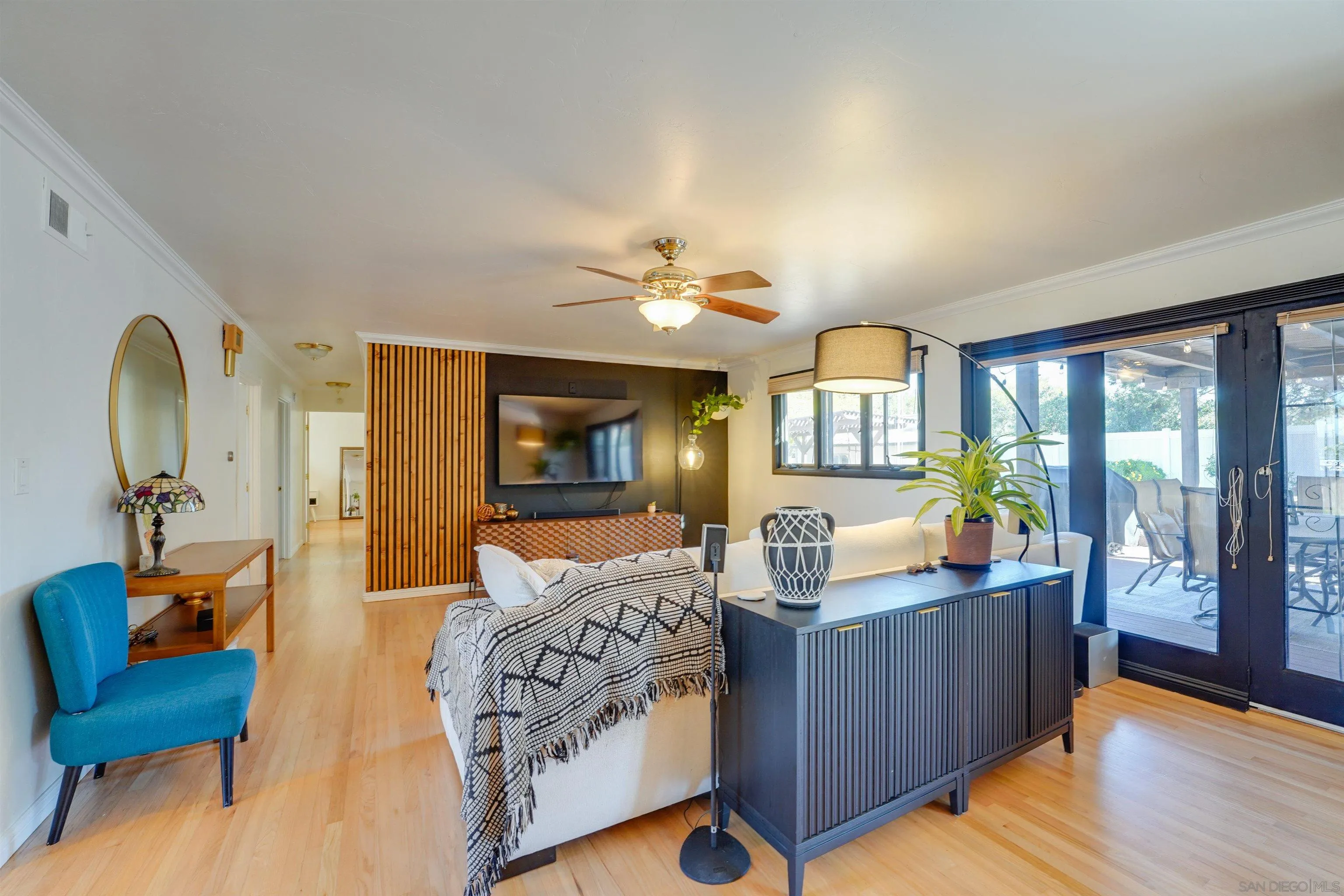 https://cdn.realtyfeed.com/cdn/127/250036393/593a7bfaa7317623c77d112830c34126.webp