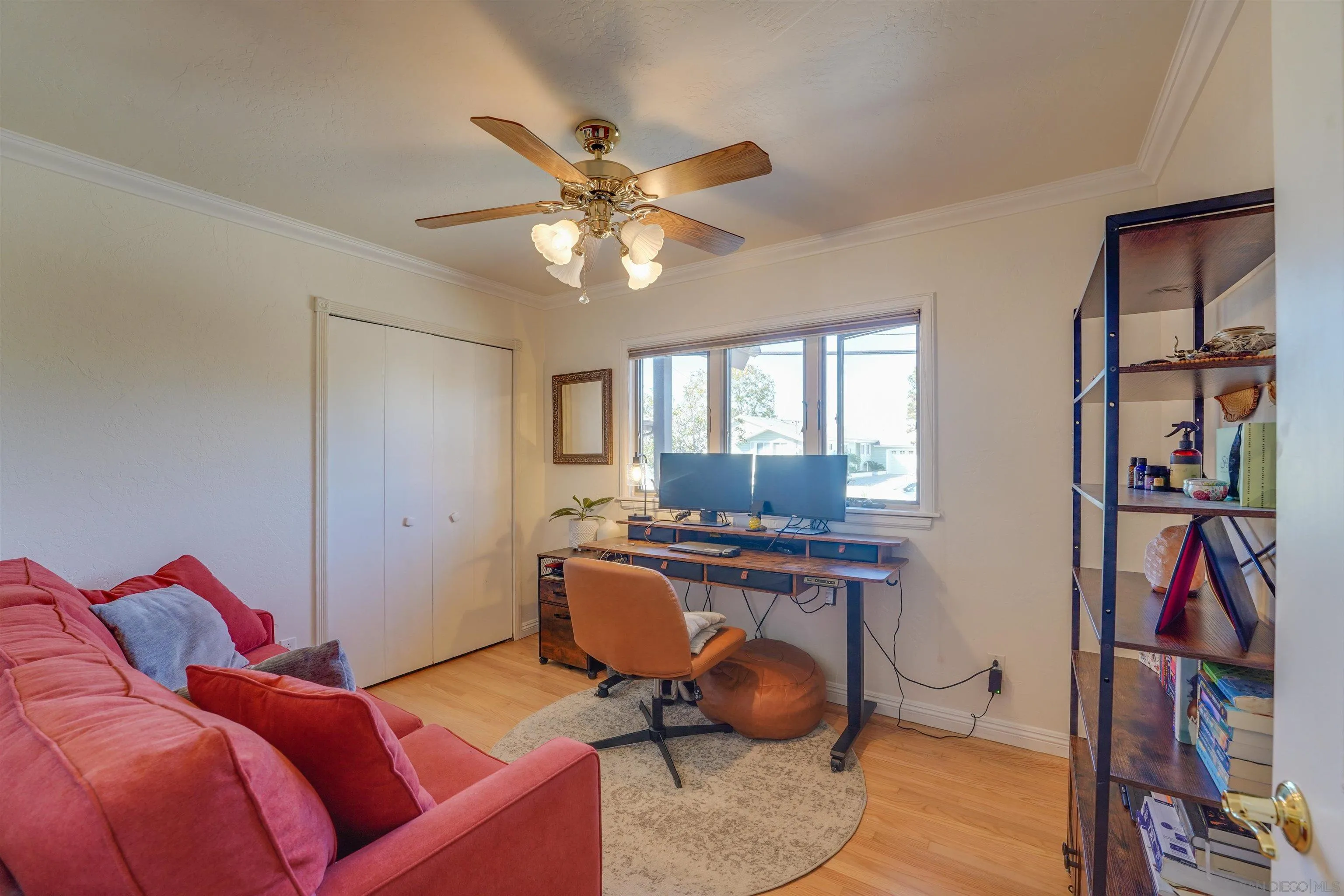 https://cdn.realtyfeed.com/cdn/127/250036393/705e1ca217a52cddb402d1541ffd1637.webp