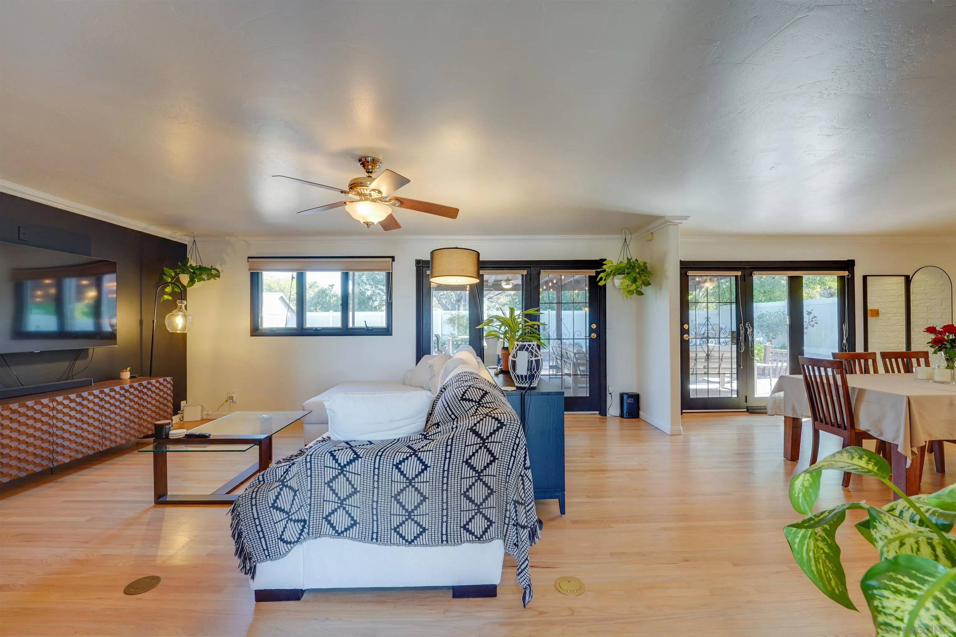 https://cdn.realtyfeed.com/cdn/127/250036393/7641f6cf4d17f9317ddf1299782ecb78.webp