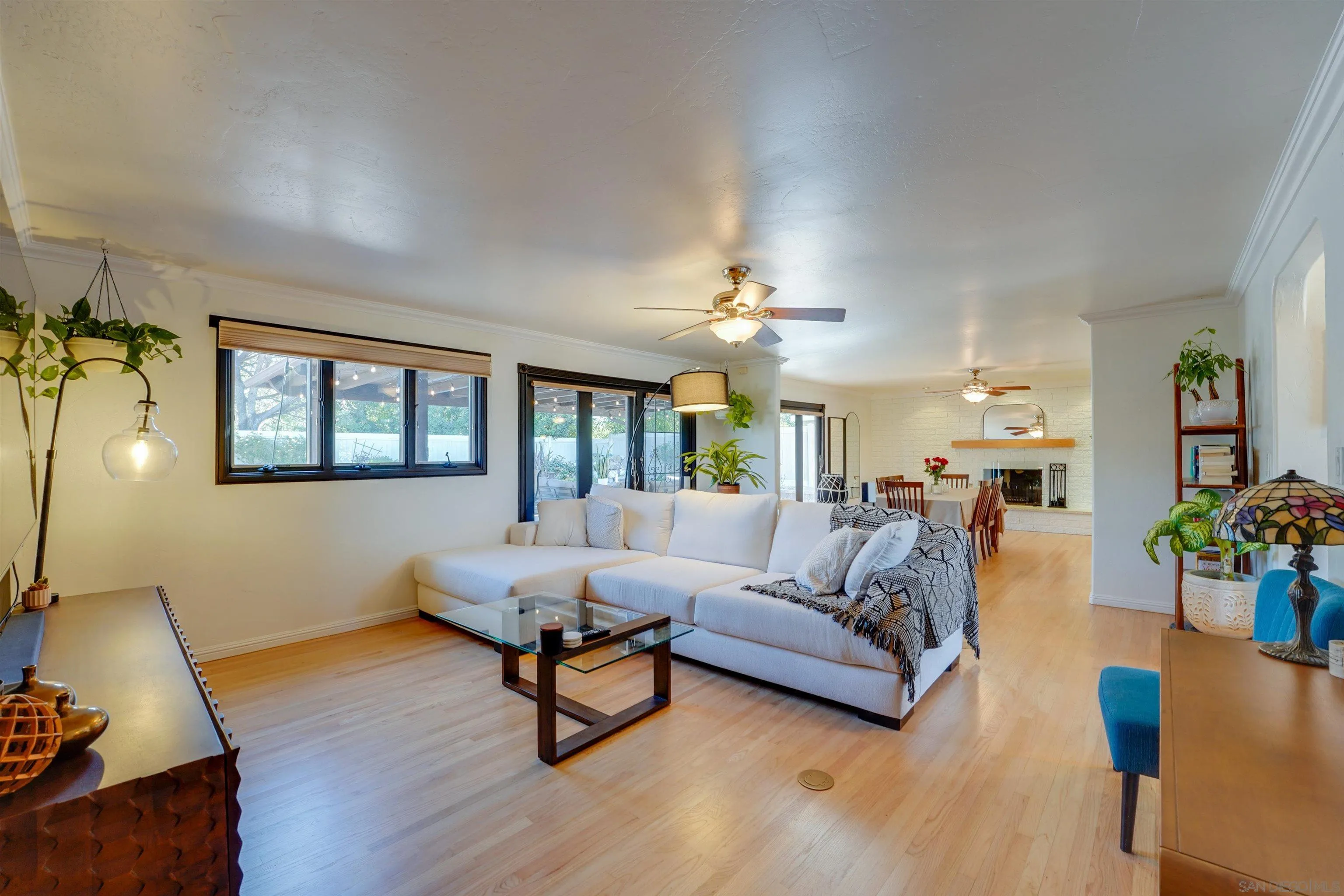 https://cdn.realtyfeed.com/cdn/127/250036393/7ac1d9e701a7bbcbe25fb78d0a22c554.webp