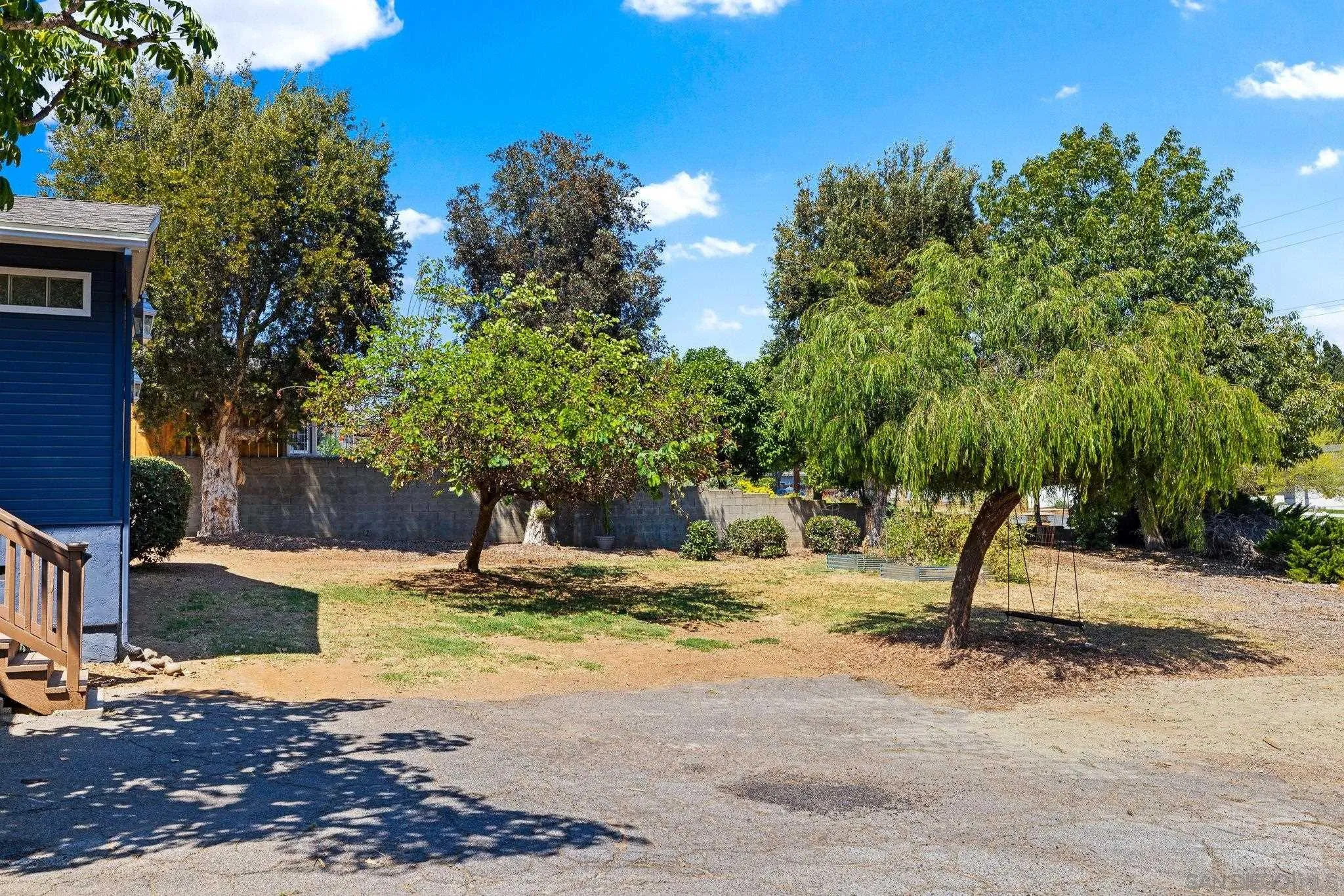 https://cdn.realtyfeed.com/cdn/127/250036394/8bc060123ce87a8a8c82b9b5b323a3bd.webp